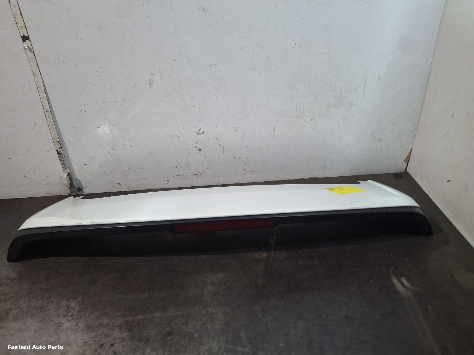 2021-2026 Mitsubishi Outlander Rear Spoiler
