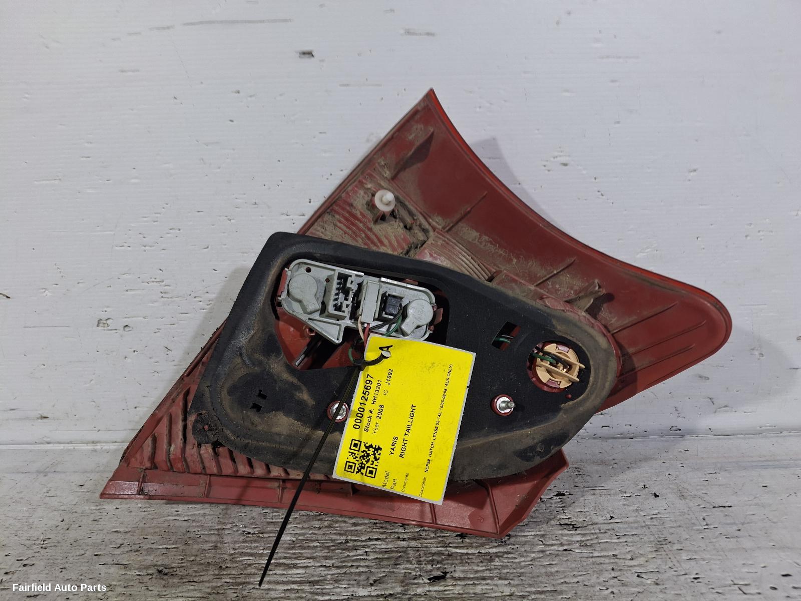 2005-2008 Toyota Yaris Right Taillight