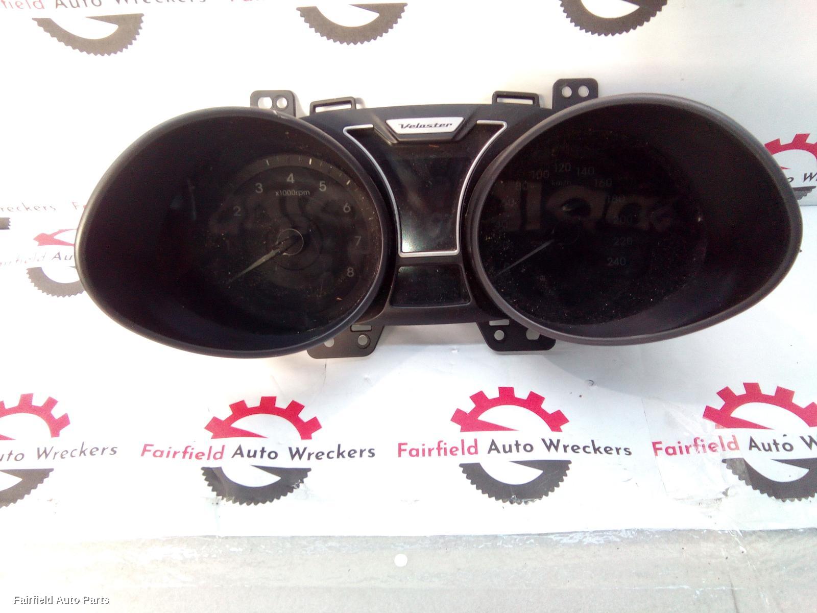 2011-2018 Hyundai Veloster Instrument Cluster