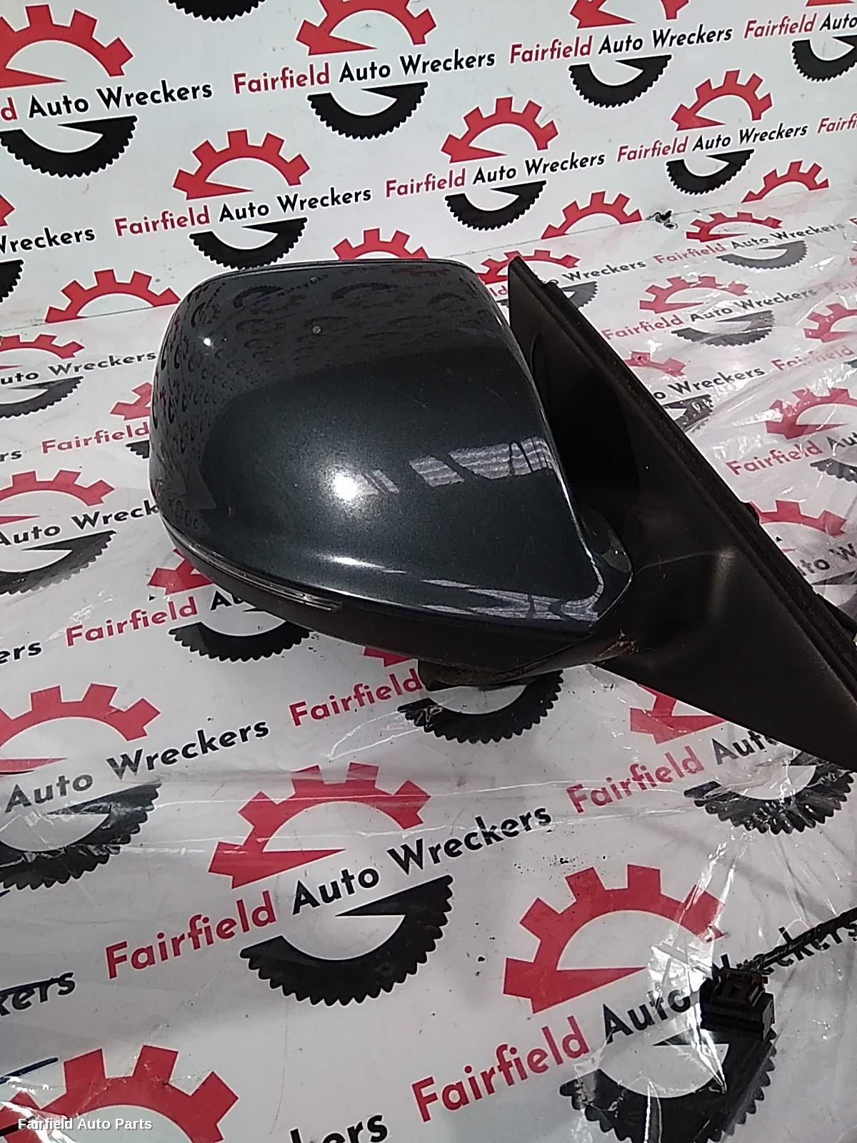 2009-2014 Audi Q5 Right Door Mirror