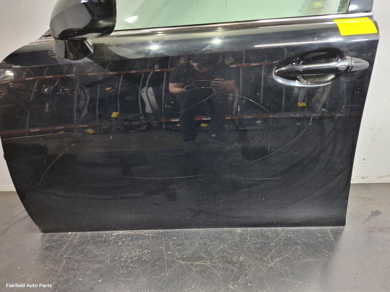 2005-2013 Lexus Is250/is250c Left Front Door