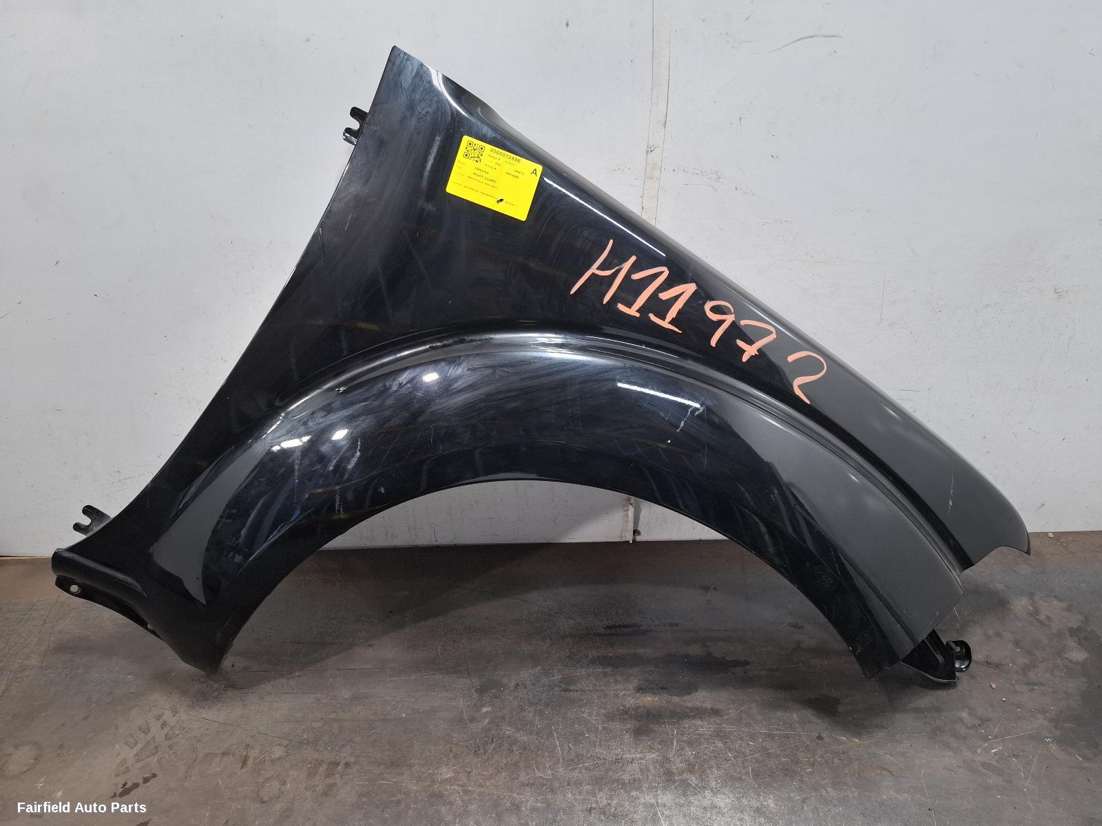 2005-2015 Nissan Navara Right Guard