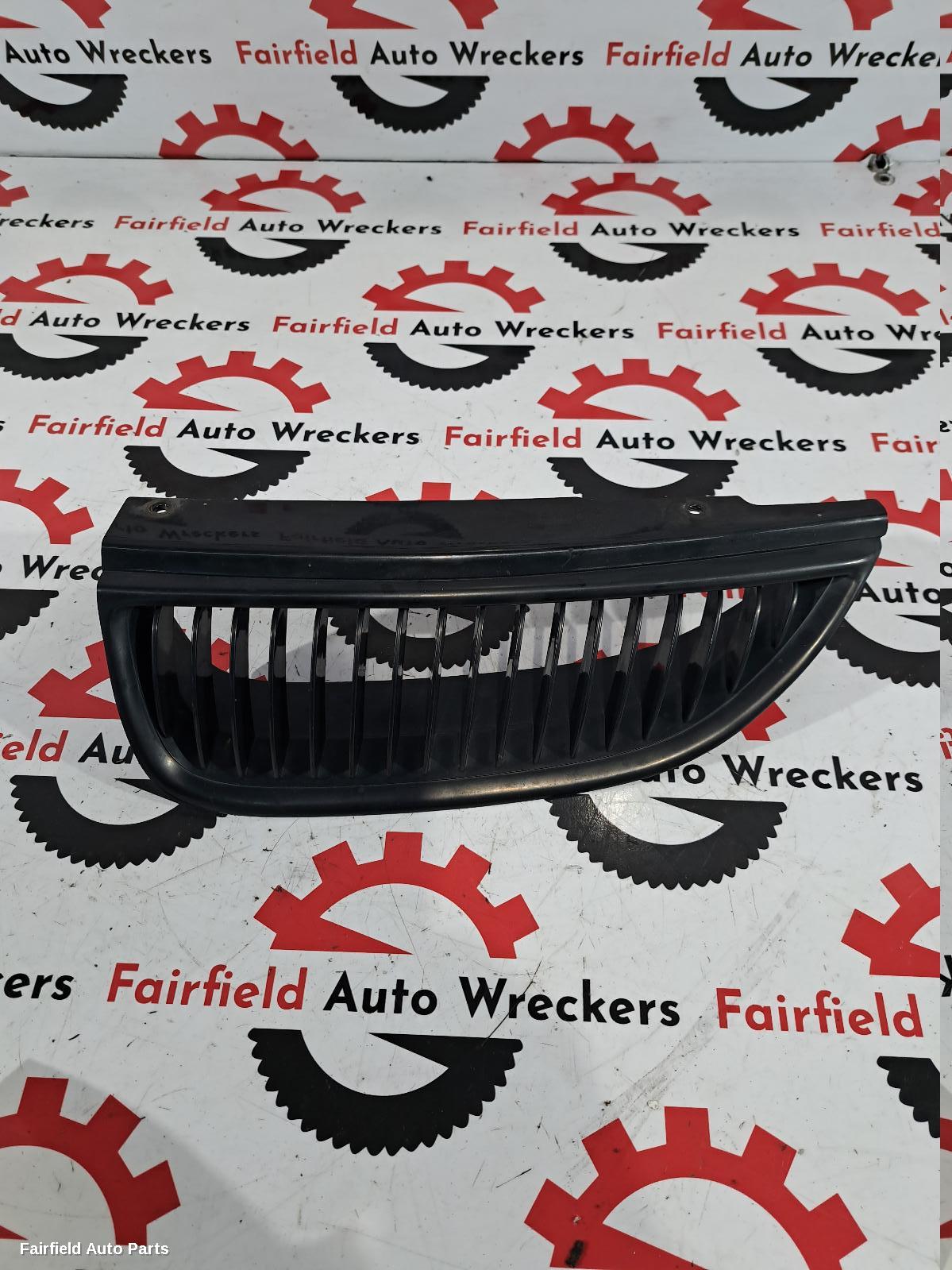 1997-2000 Holden Commodore Grille