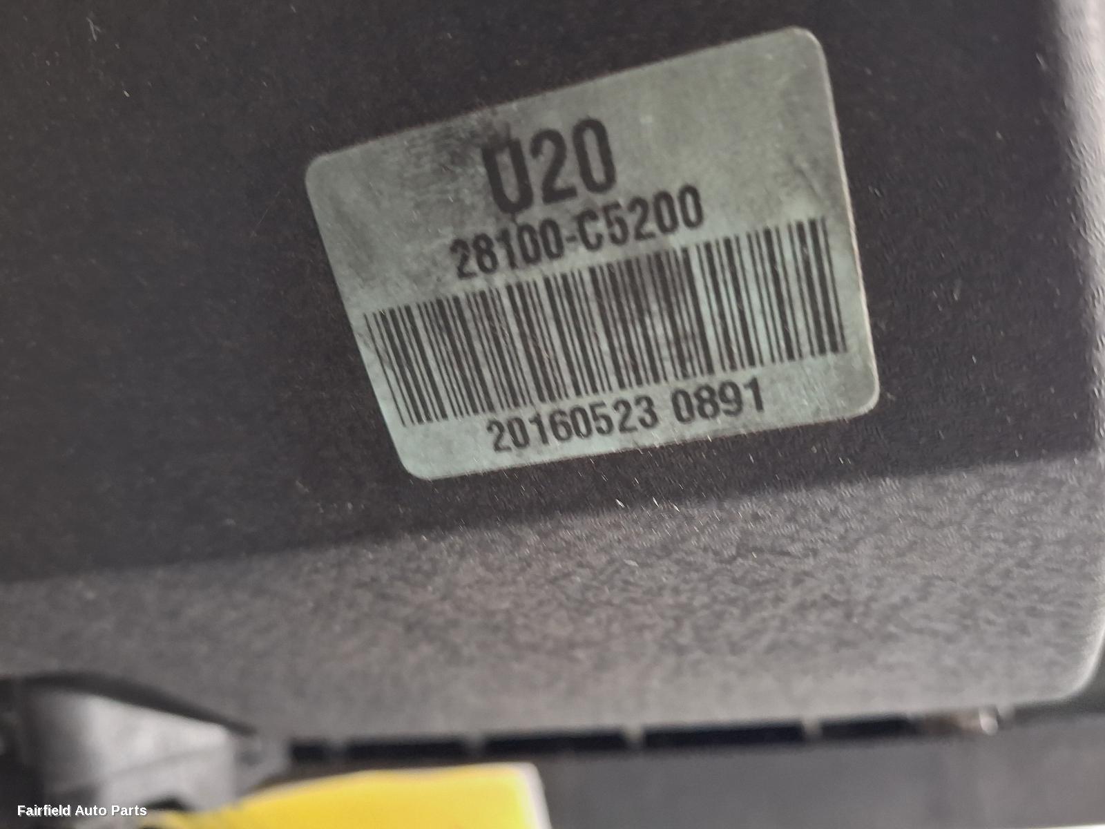 2015-2017 Kia Sorento Air Cleaner Box