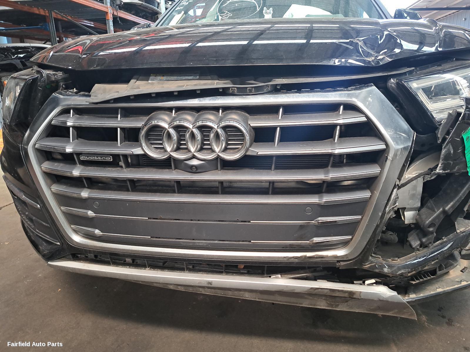 2009-2017 Audi Q5 Courtesy Light