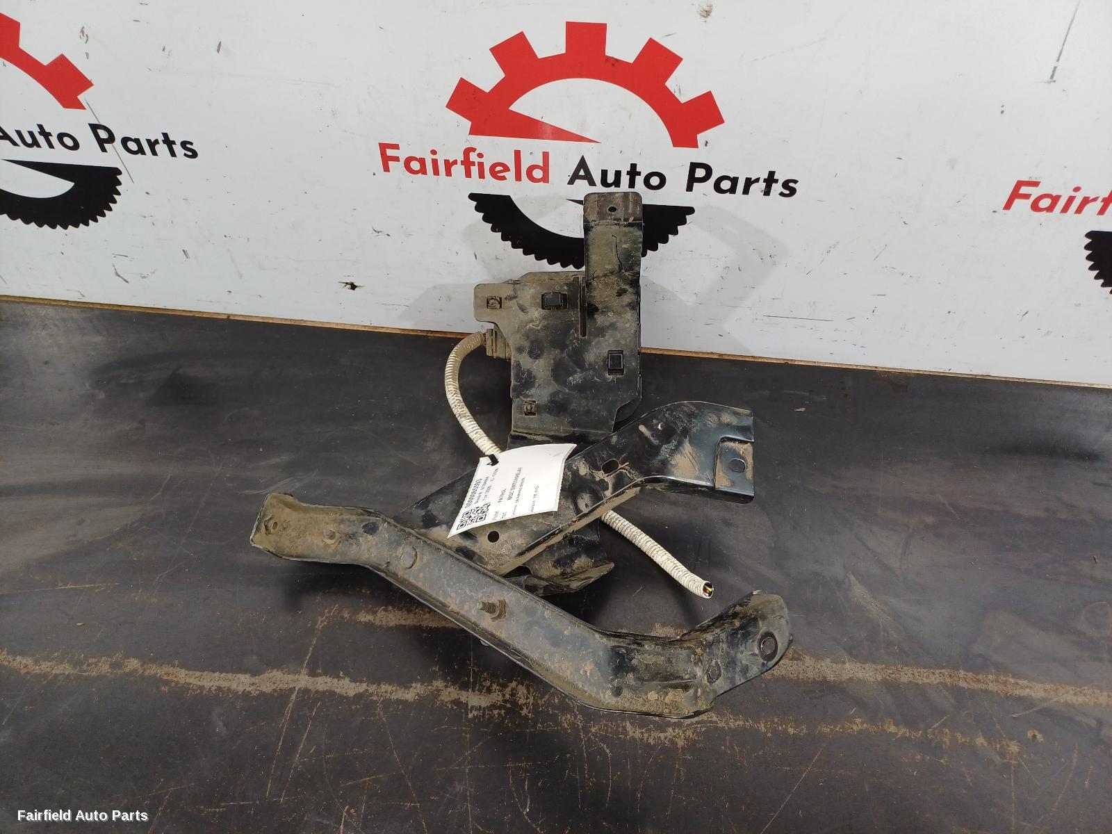 2012-2026 Nissan Patrol Misc Switch Relay