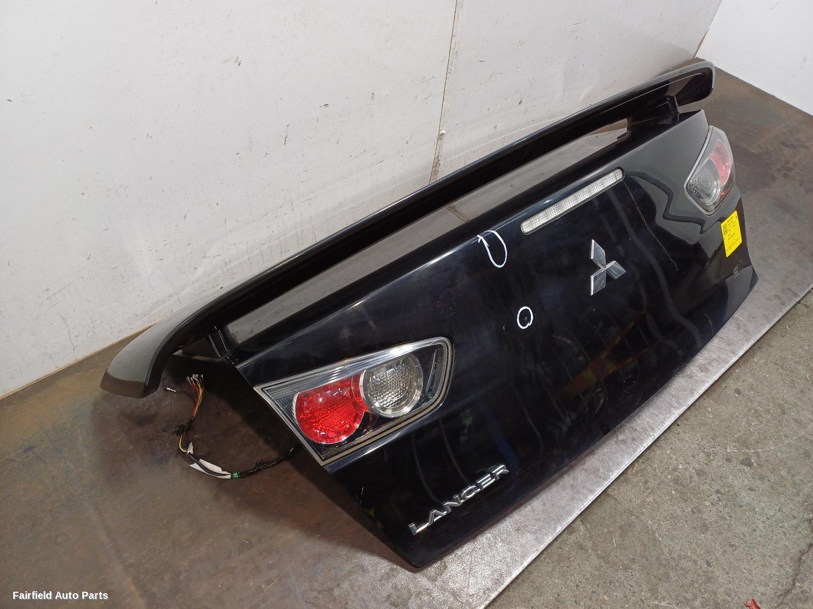 2008-2015 Mitsubishi Lancer Bootlid Tailgate