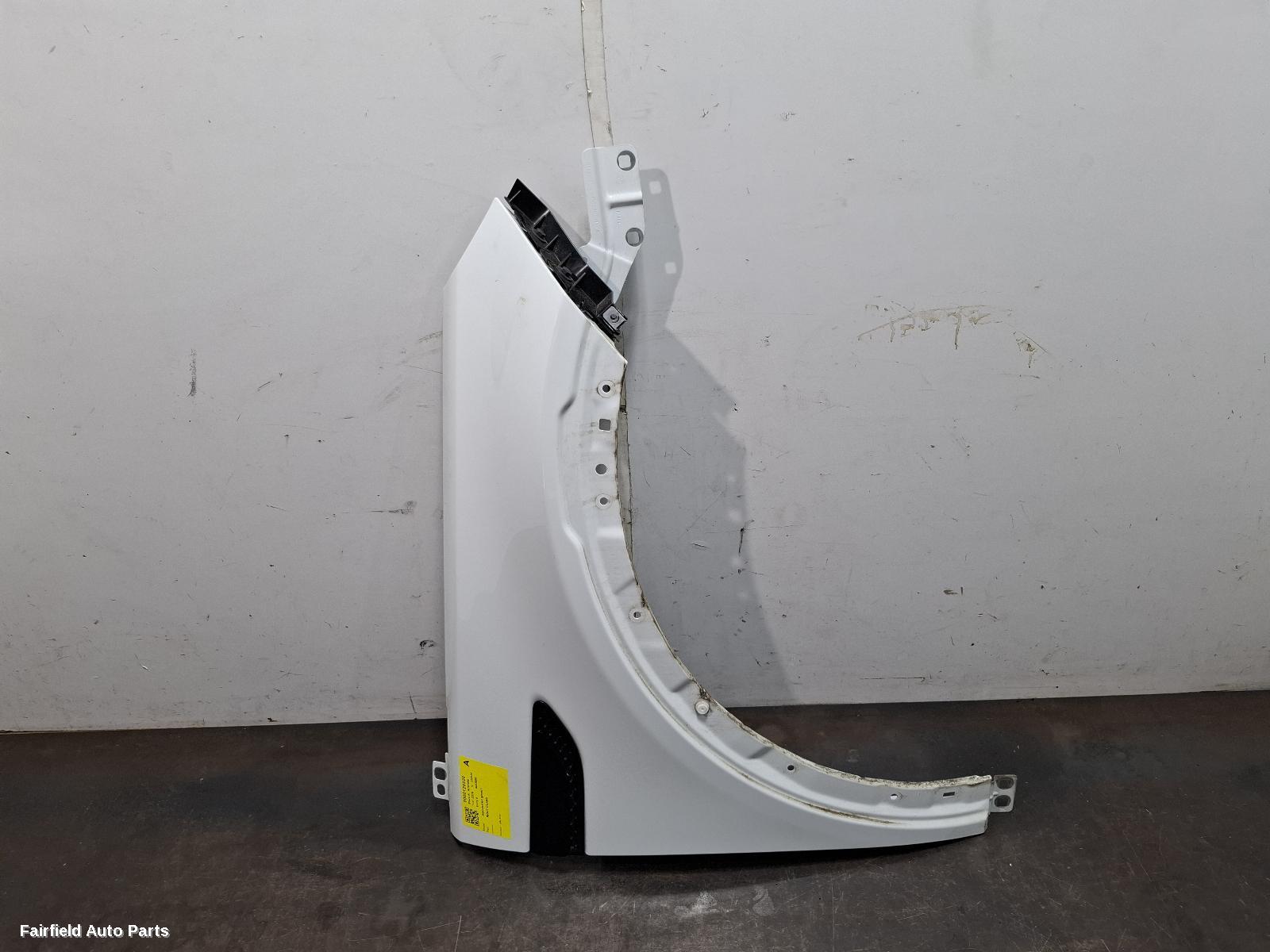 2015-2026 Land Rover Discovery Sport Right Guard
