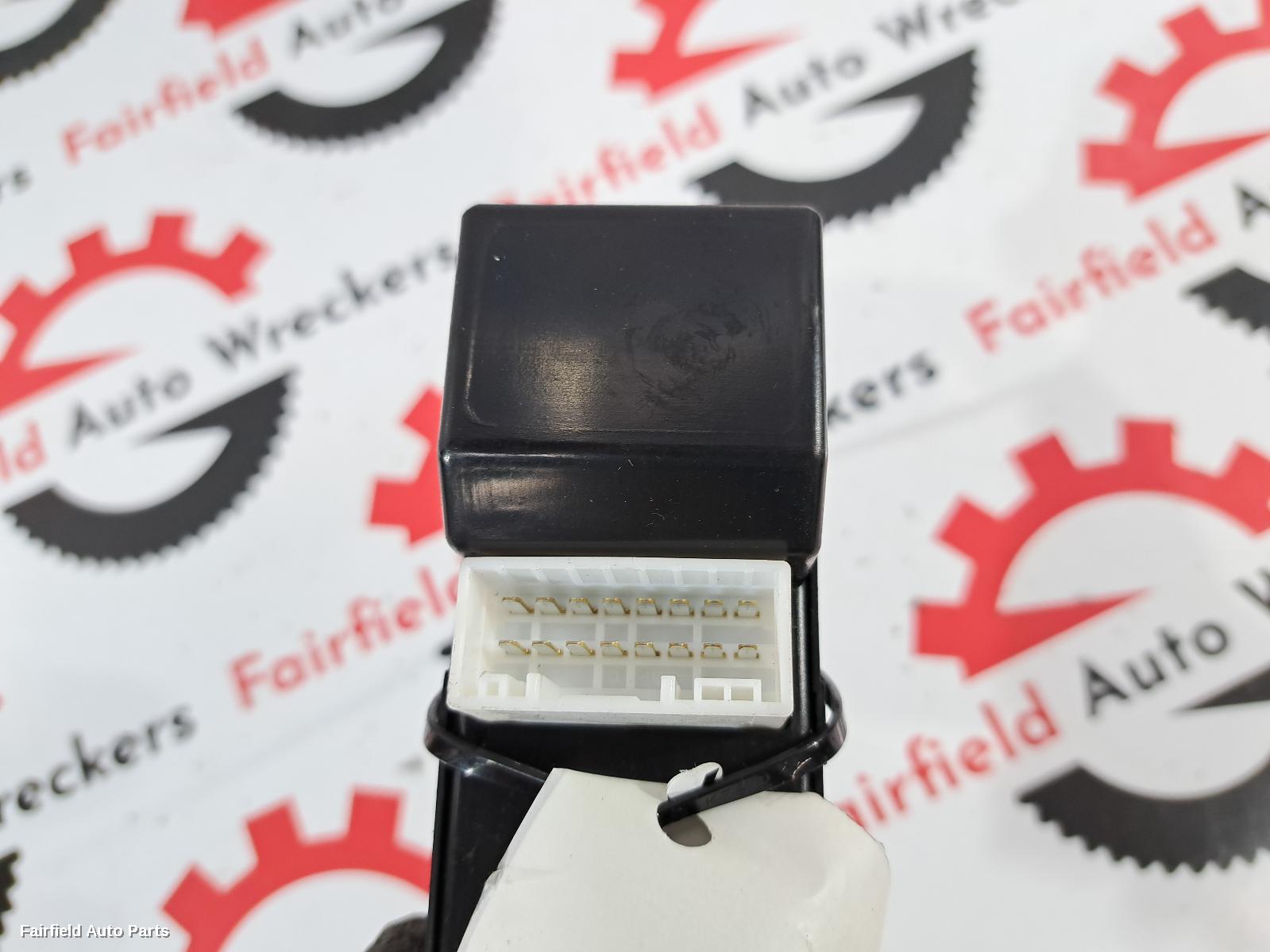 2013-2015 Ssangyong Stavic Pwr Dr Wind Switch