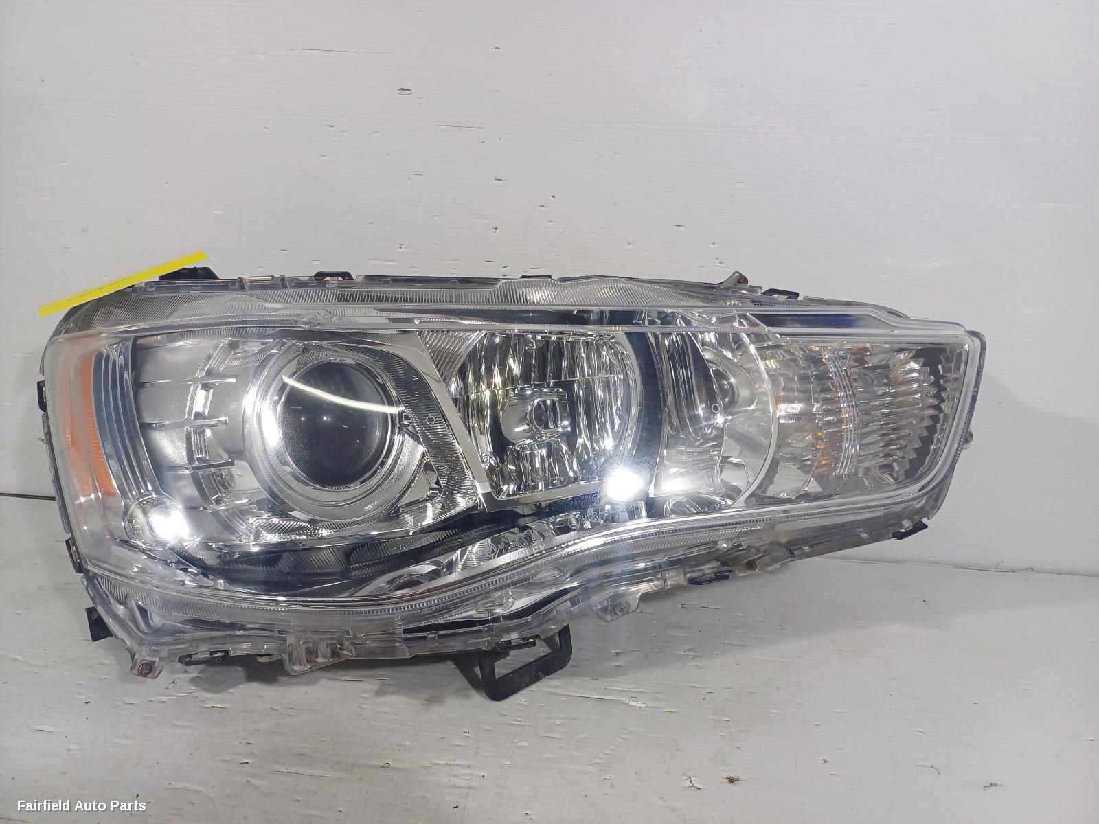 2009-2012 Mitsubishi Outlander Right Headlamp