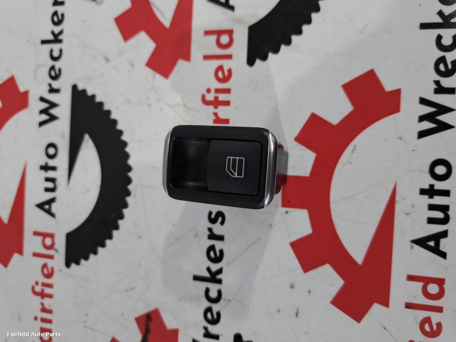 2011-2014 Mercedes C Class Pwr Dr Wind Switch