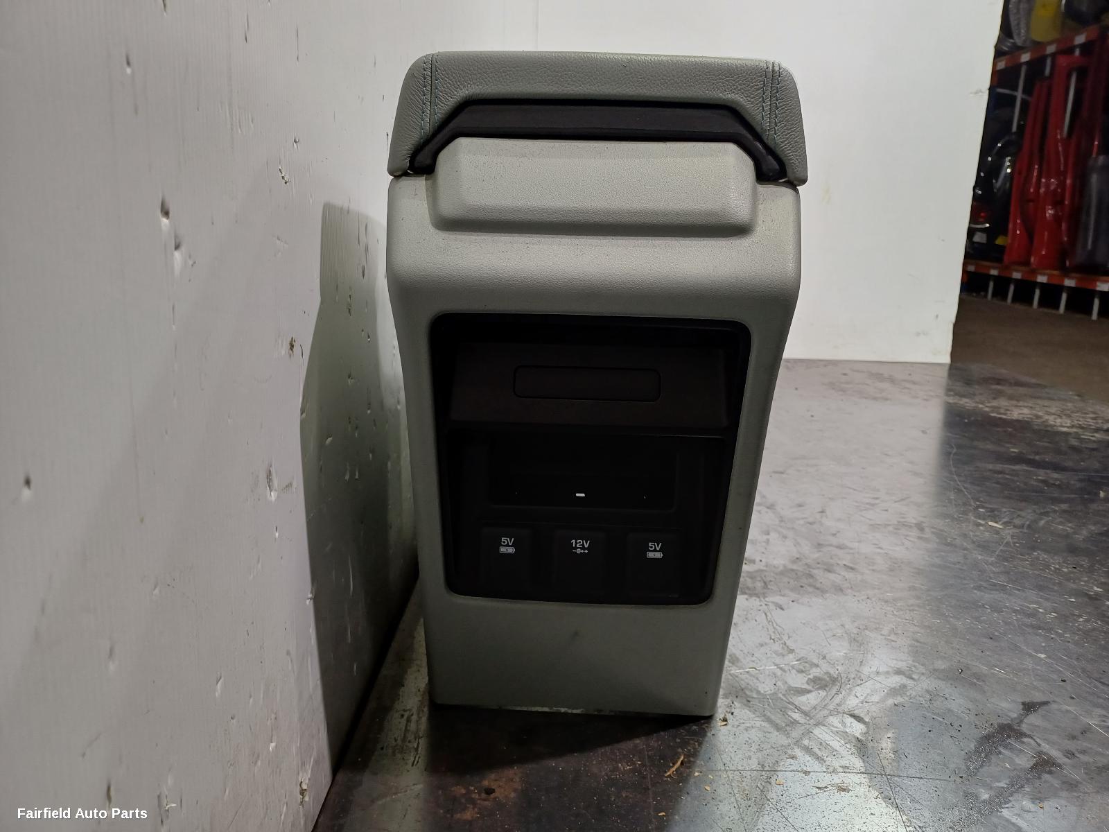 2015-2026 Land Rover Discovery Sport Console