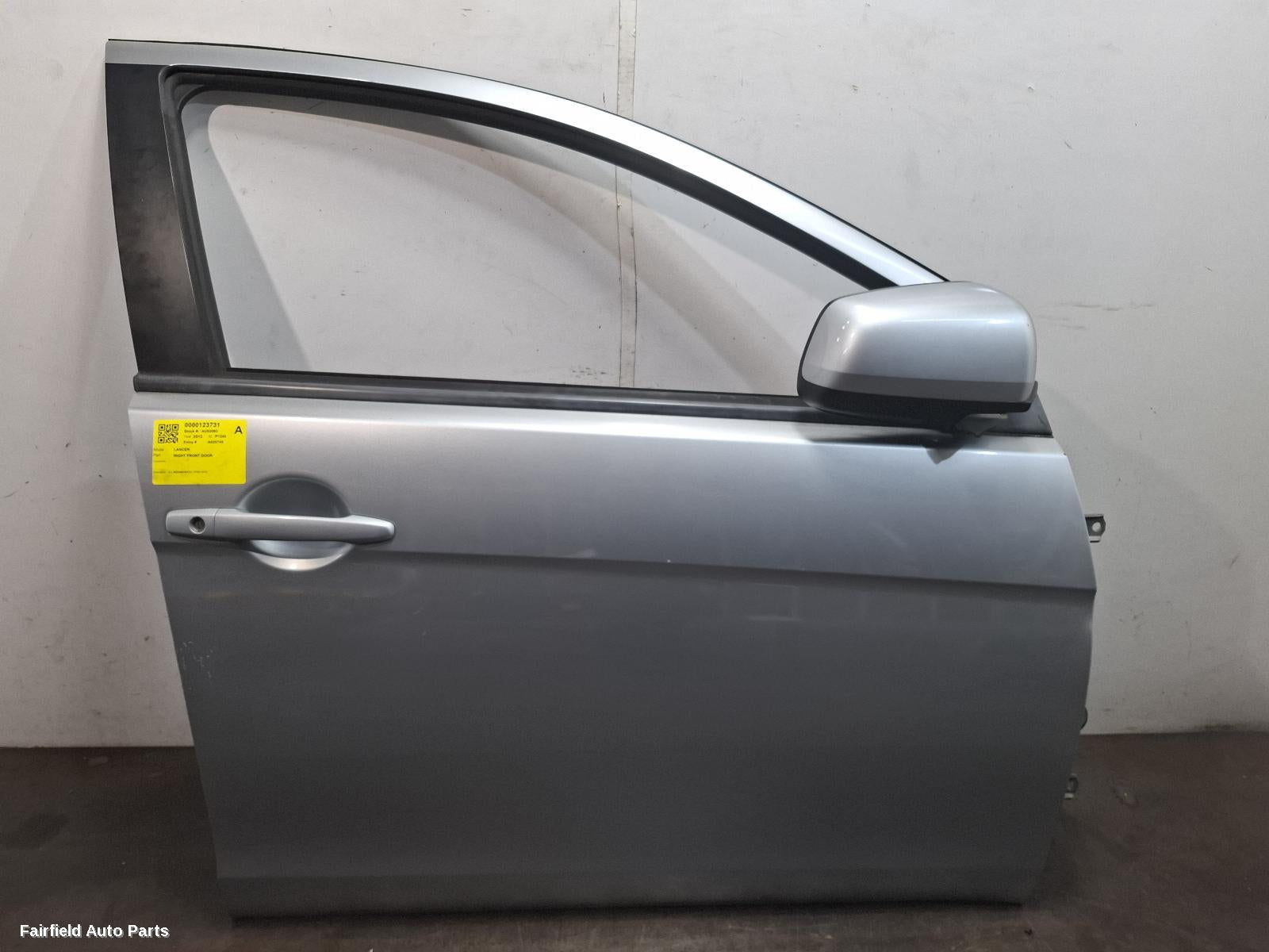 2007-2015 Mitsubishi Lancer Right Front Door