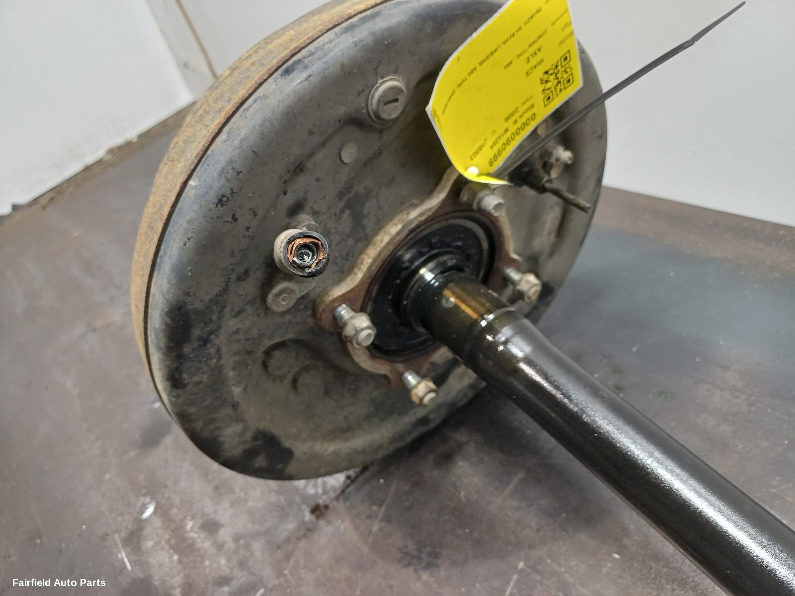 2005-2009 Toyota Hiace Axle