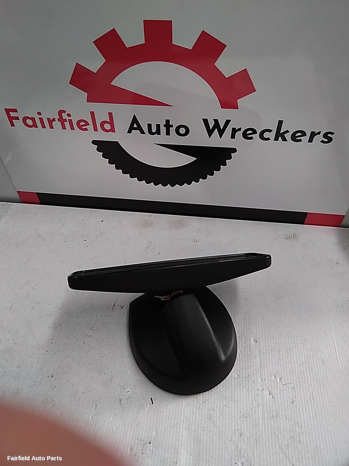 2007-2014 Nissan Dualis Interior Mirror