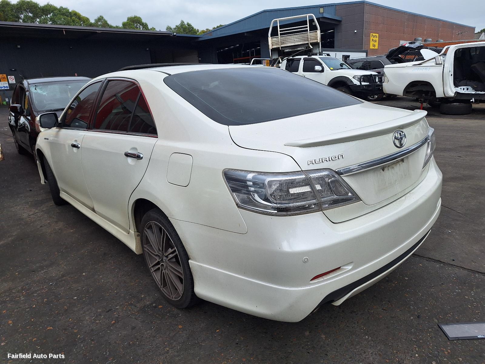 2009-2012 Toyota Aurion Right Rear Door Sliding