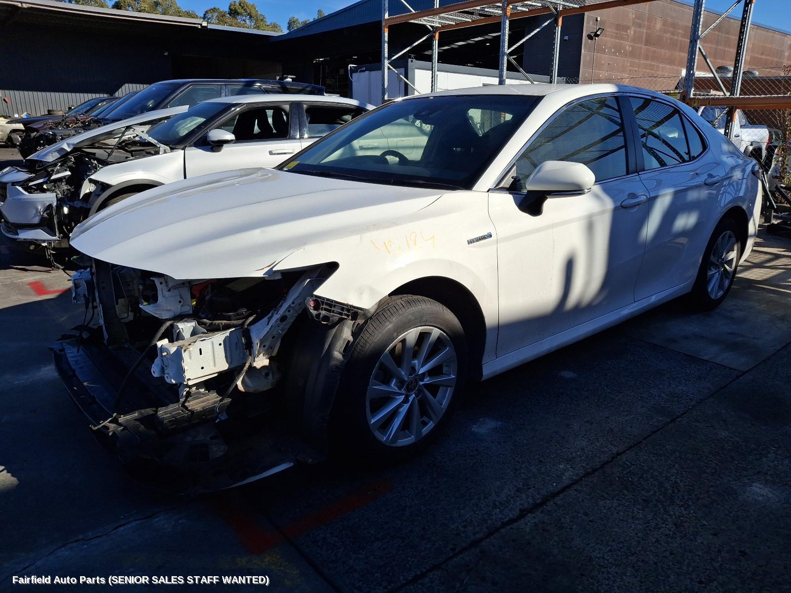 2021 Toyota Camry Right Front Door Window