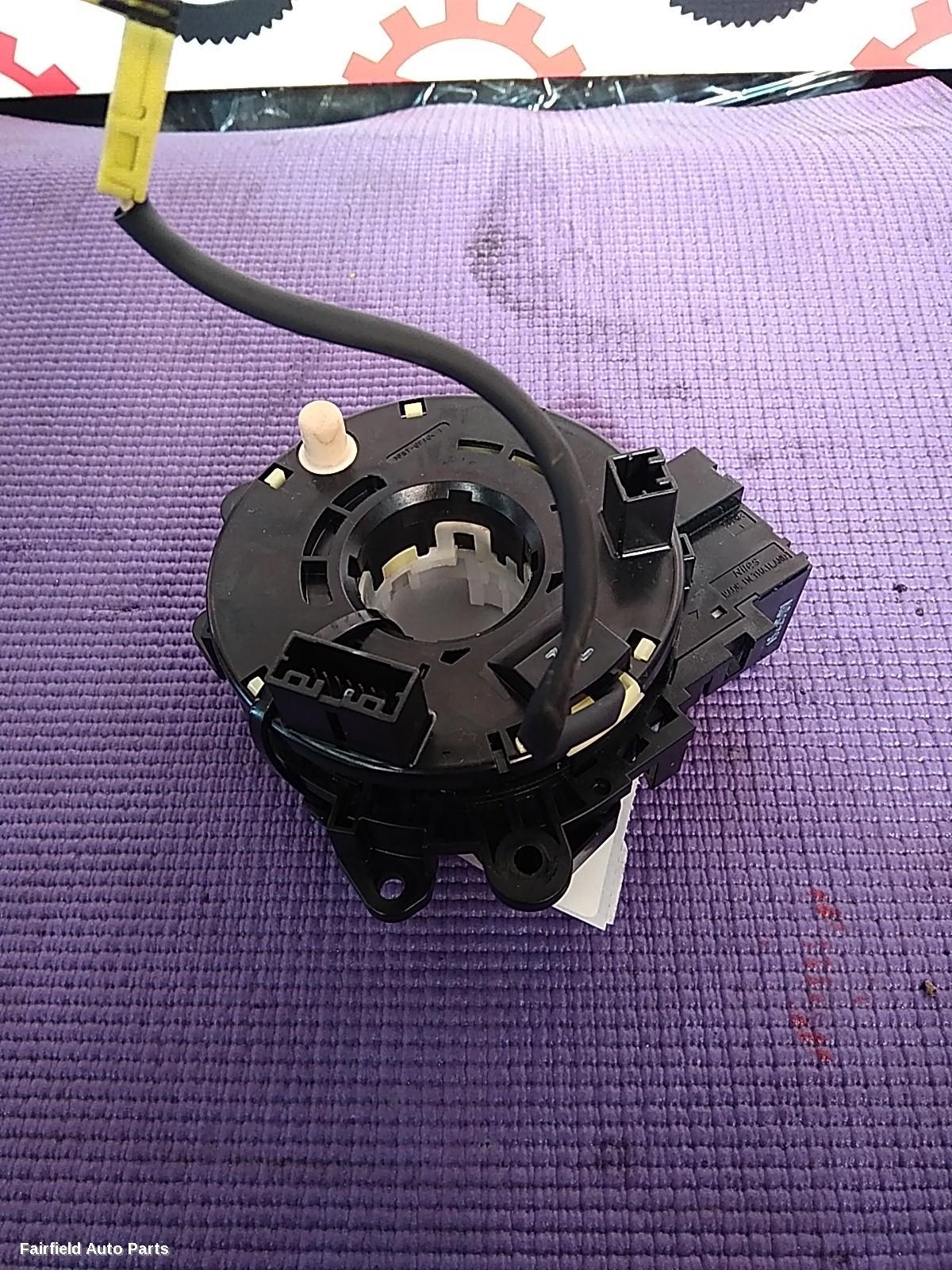 2010-2019 Nissan Juke Airbag Module Sensor
