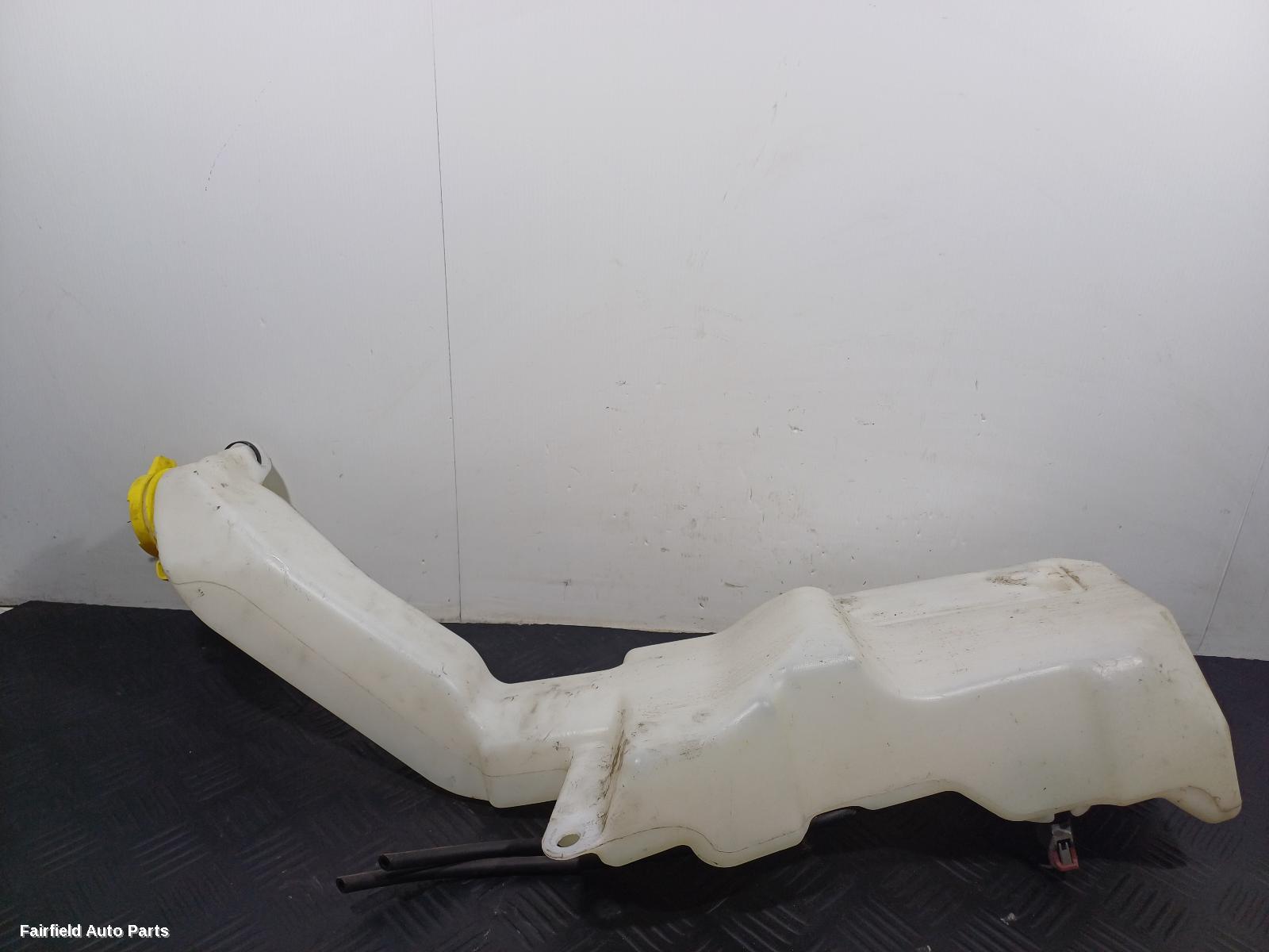 2014-2018 Jeep Cherokee Washer Bottle