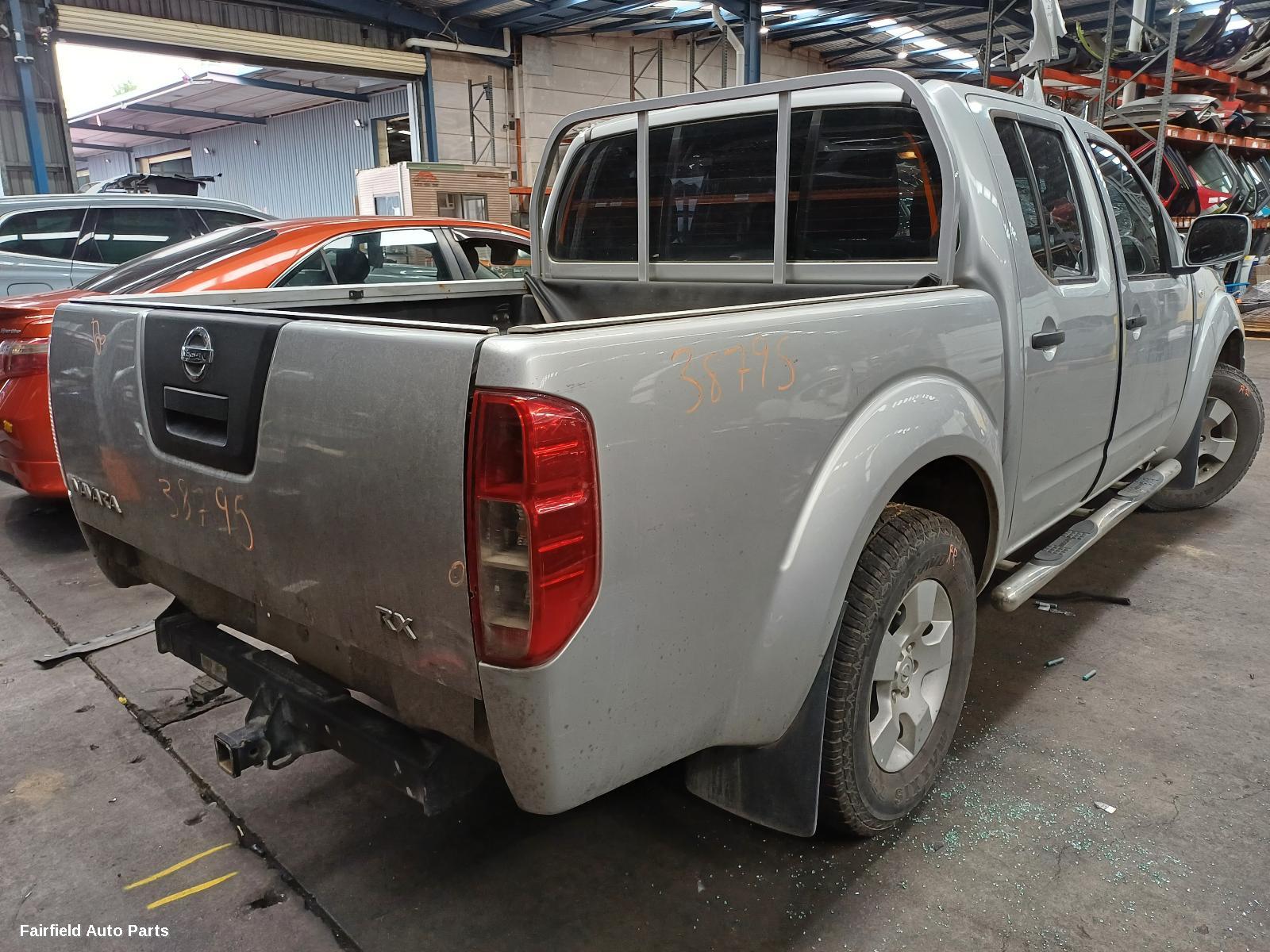 2010-2015 Nissan Navara Right Rear Door Sliding