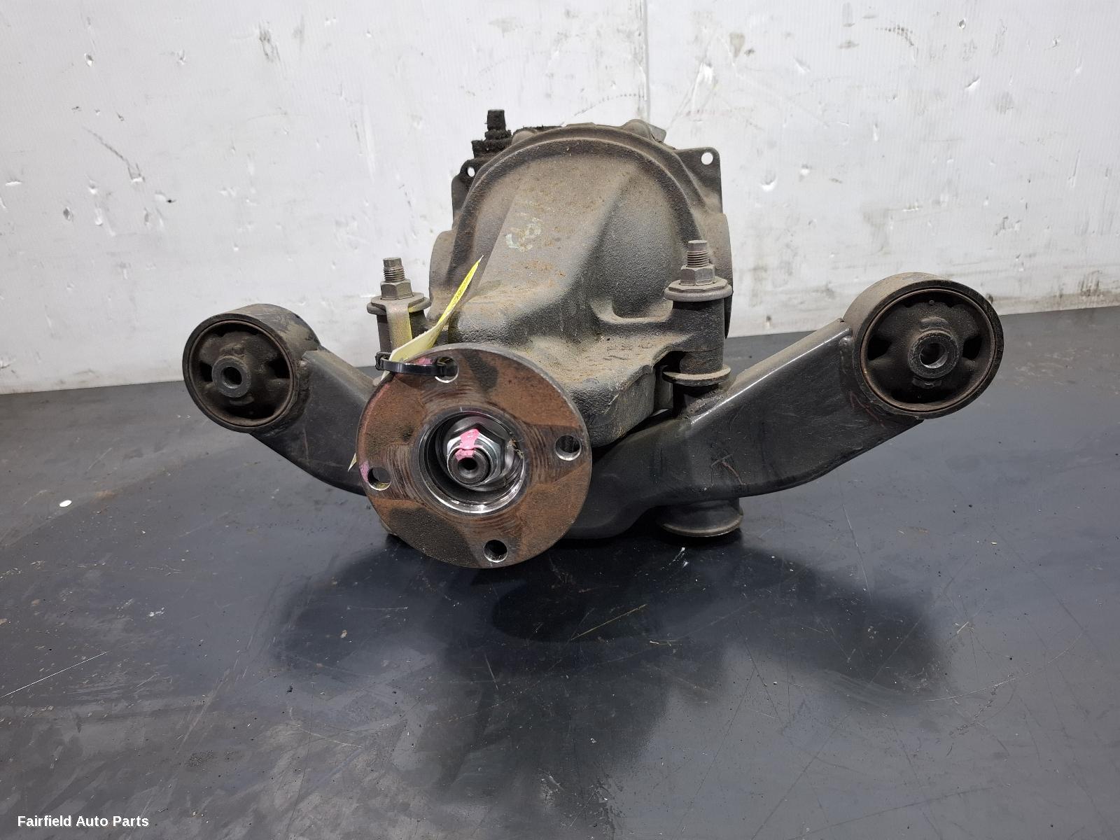 2007-2014 Toyota Kluger Differential Centre