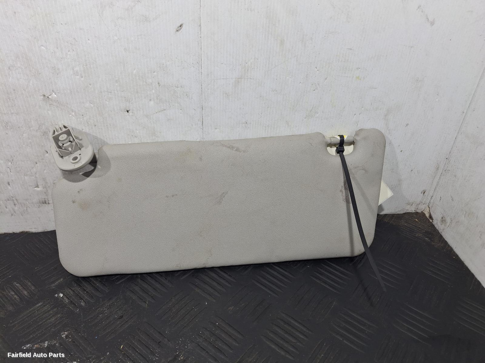 2016-2025 Suzuki Ignis Sunvisor
