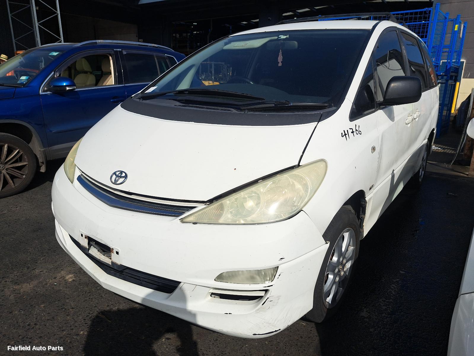 2000-2006 Toyota Tarago Left Door Mirror