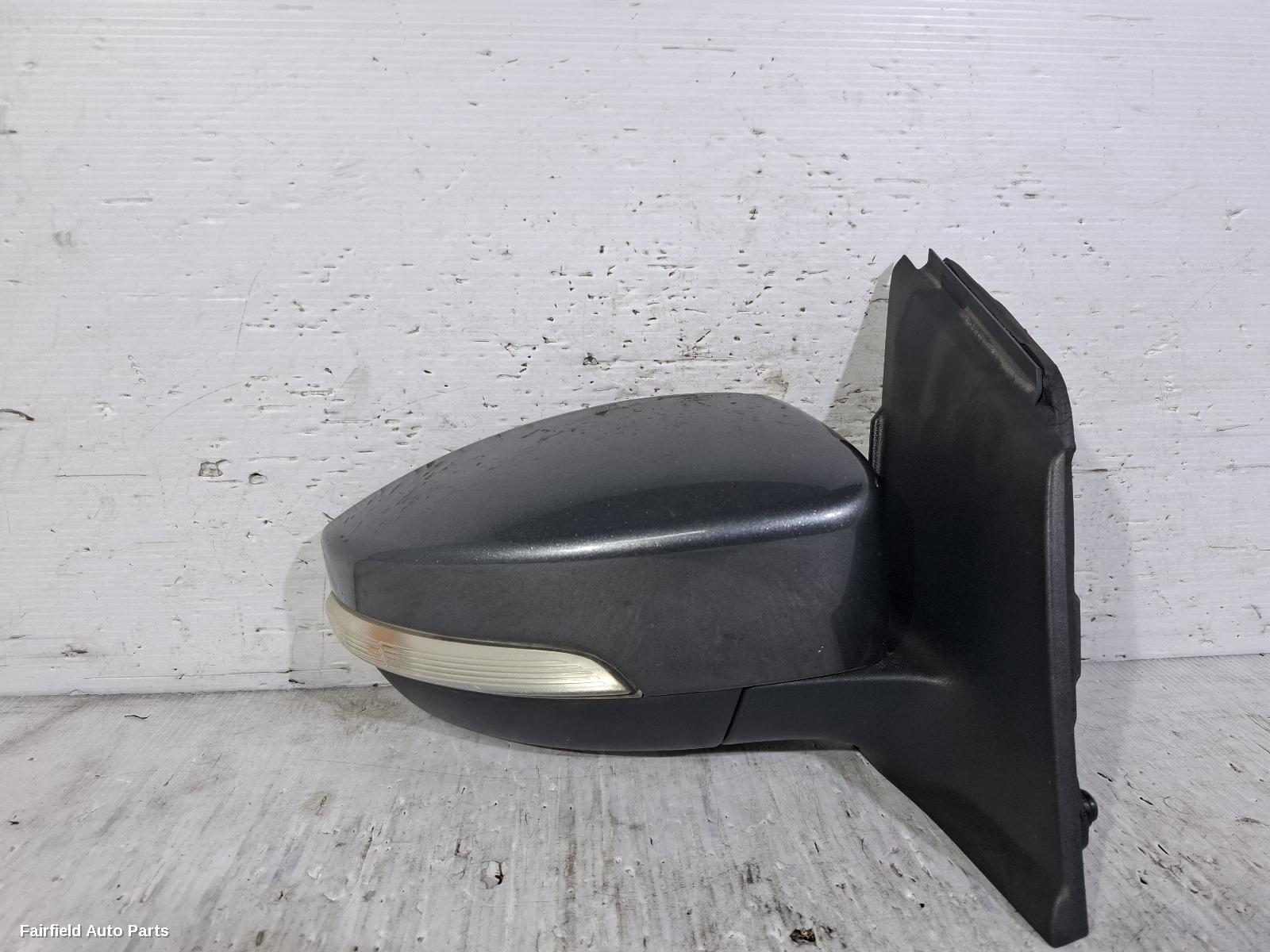2016-2020 Ford Escape Right Door Mirror