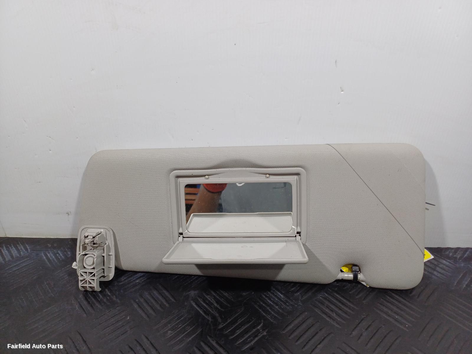 2010-2016 Renault Megane Sunvisor