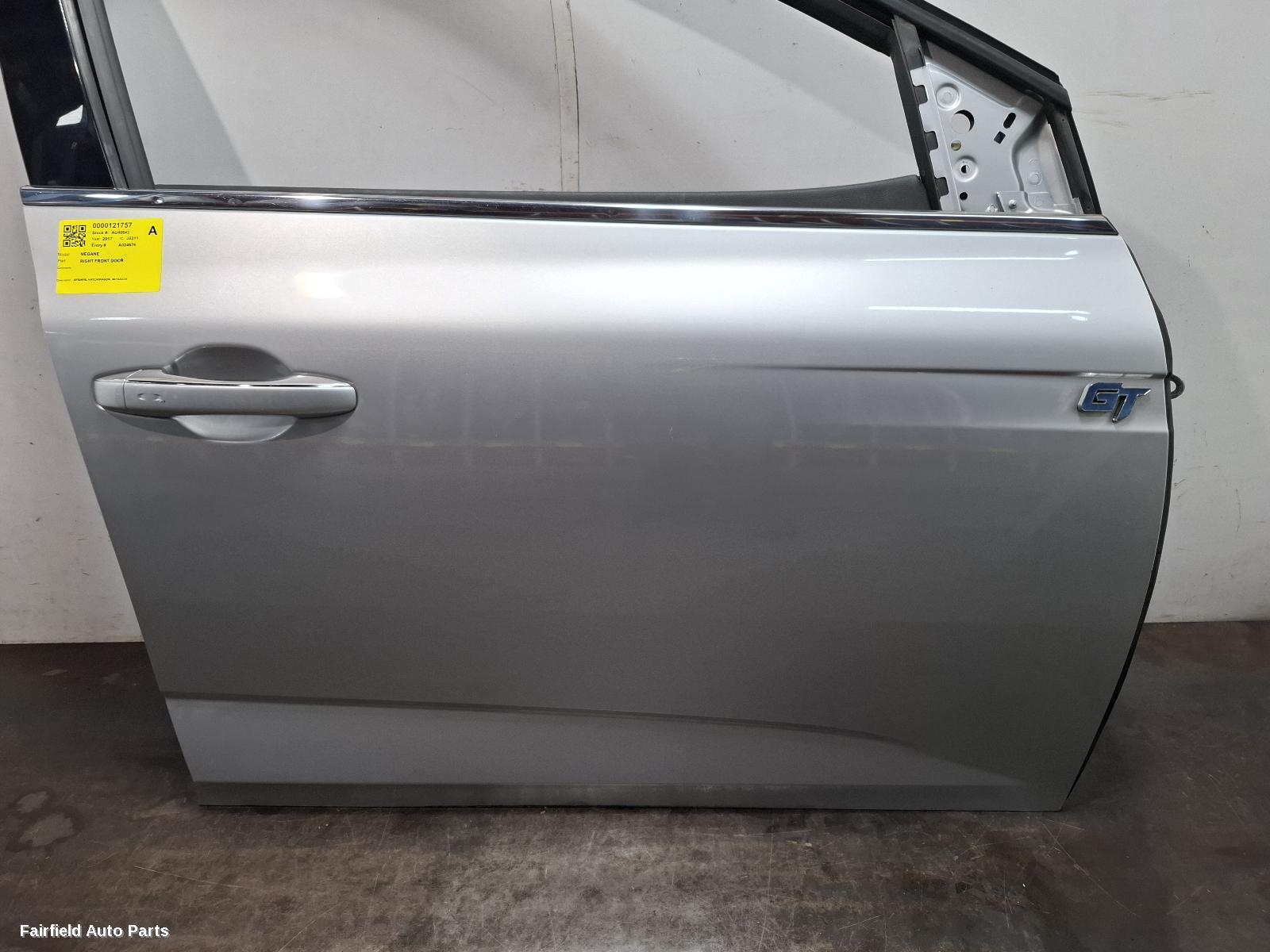 2016-2020 Renault Megane Right Front Door
