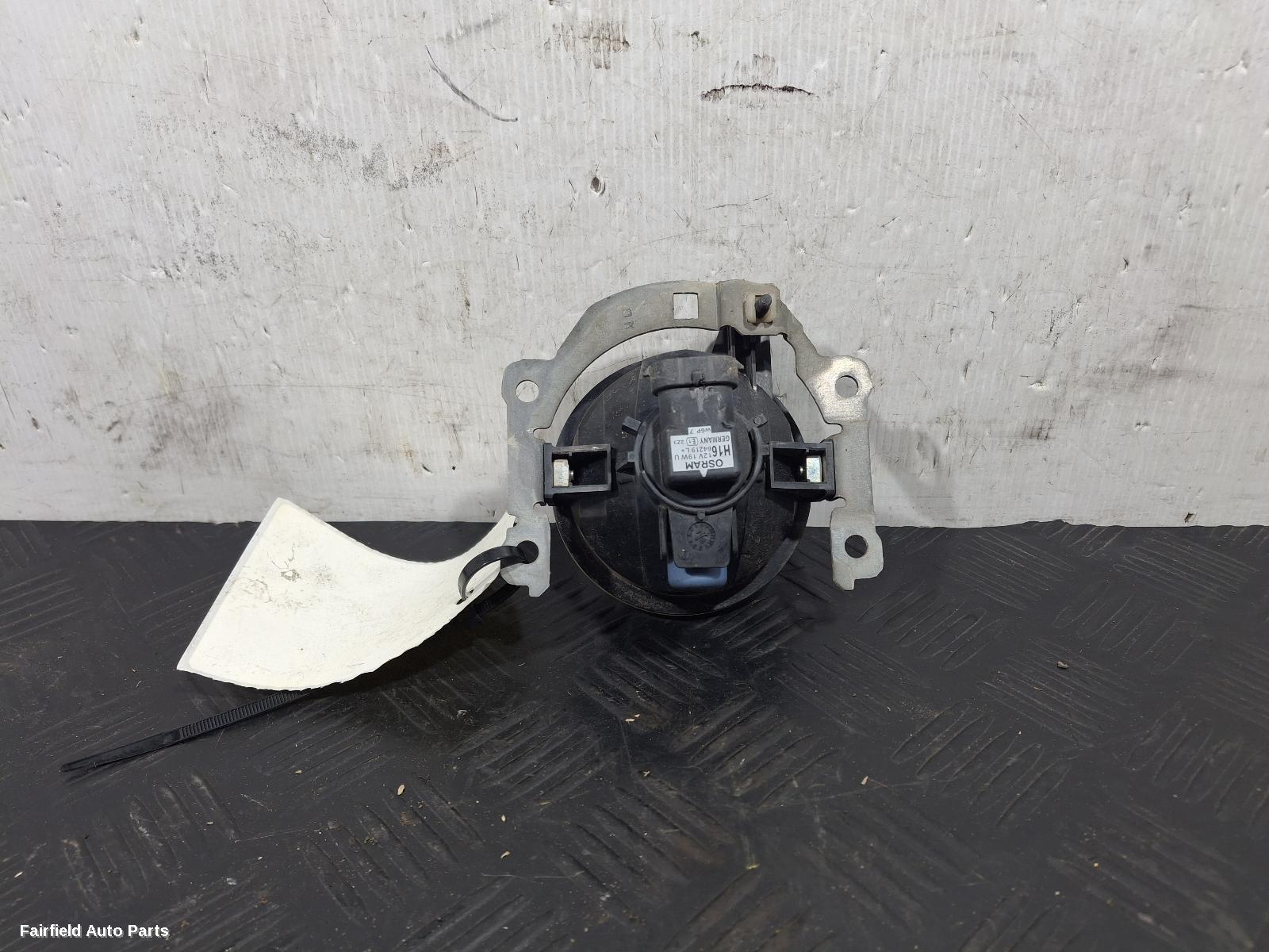 2015-2017 Mitsubishi Lancer Left Indicator Fog Side