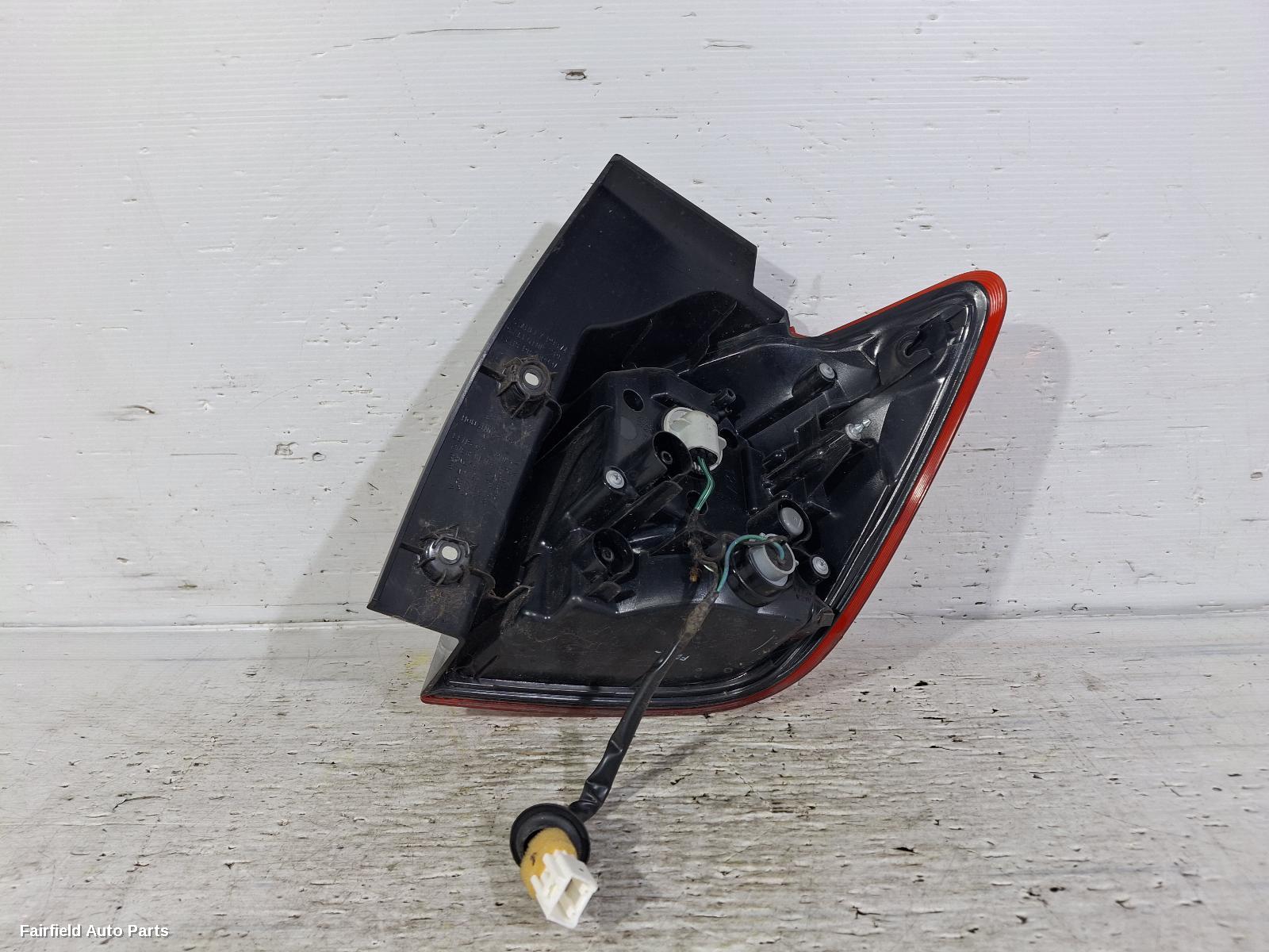 2010-2019 Mitsubishi Asx Left Taillight