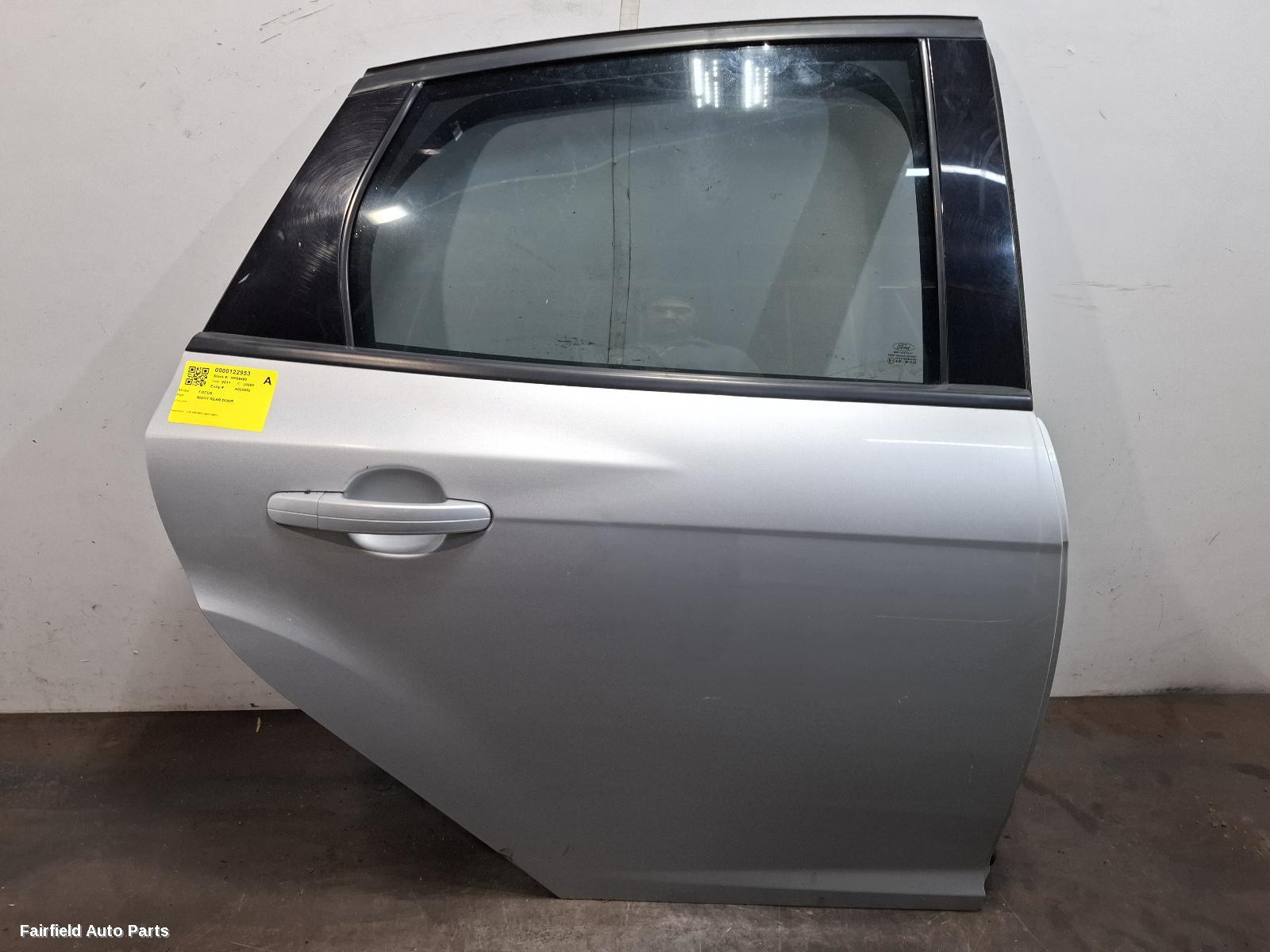 2011-2013 Ford Focus Right Rear Door Sliding