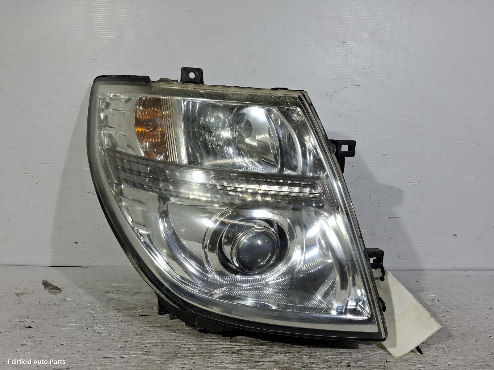 2004-2010 Nissan Elgrand Right Headlamp