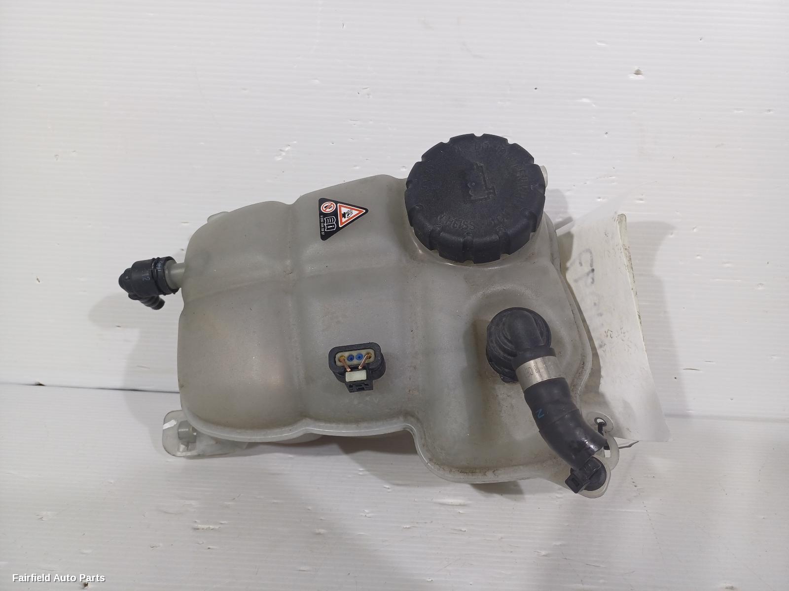 2019-2025 Mercedes Cla Class Overflow Bottle