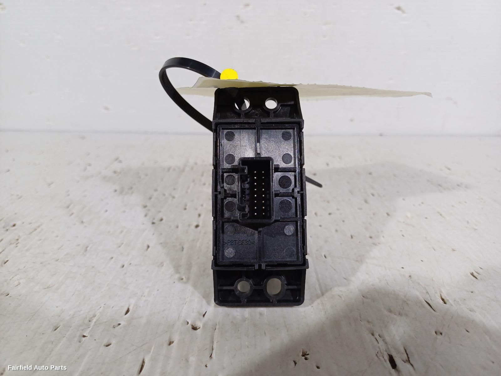 2022-2025 Nissan Qashqai Combination Switch