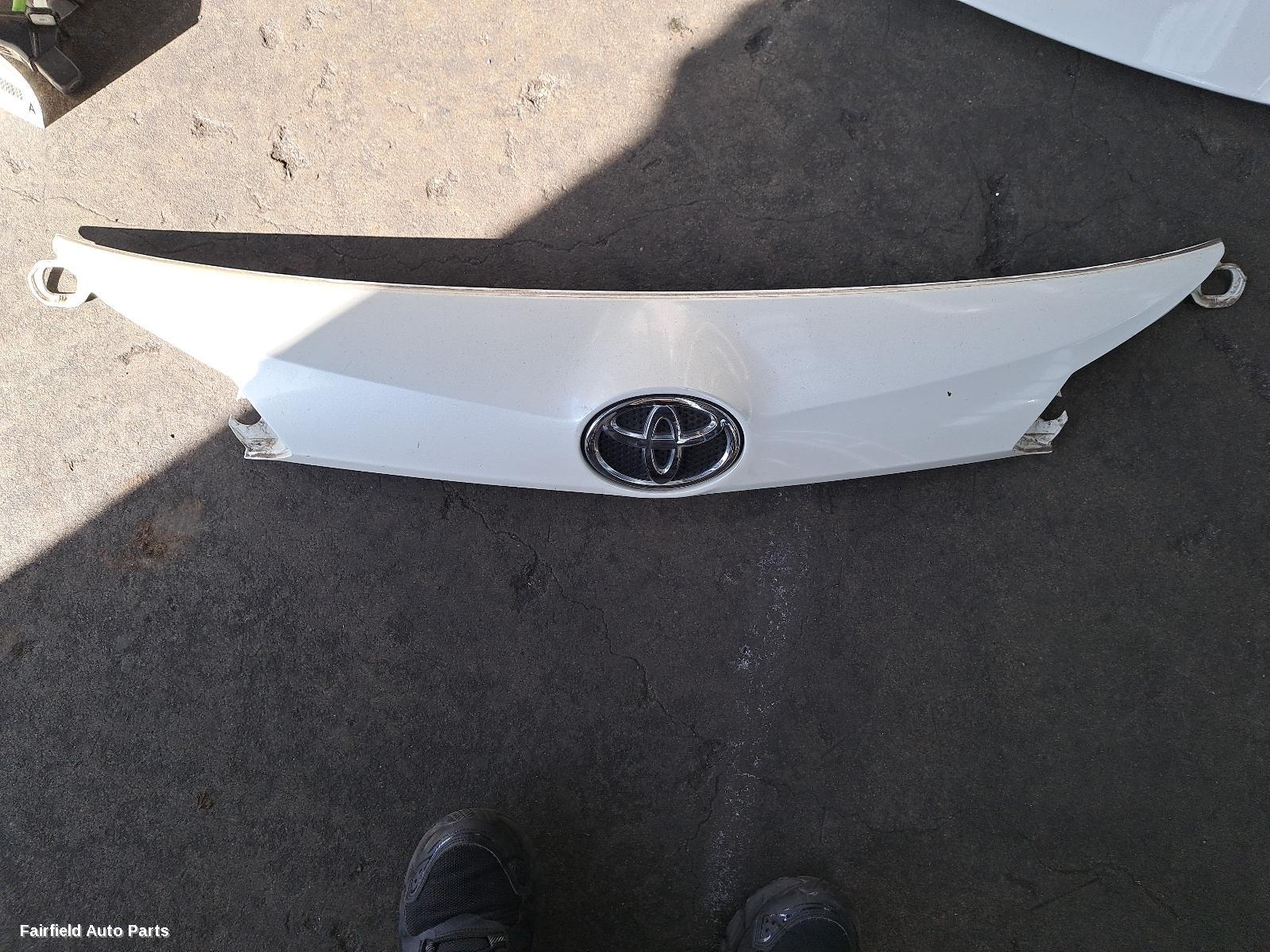 2015-2018 Toyota Rav4 Rear Garnish