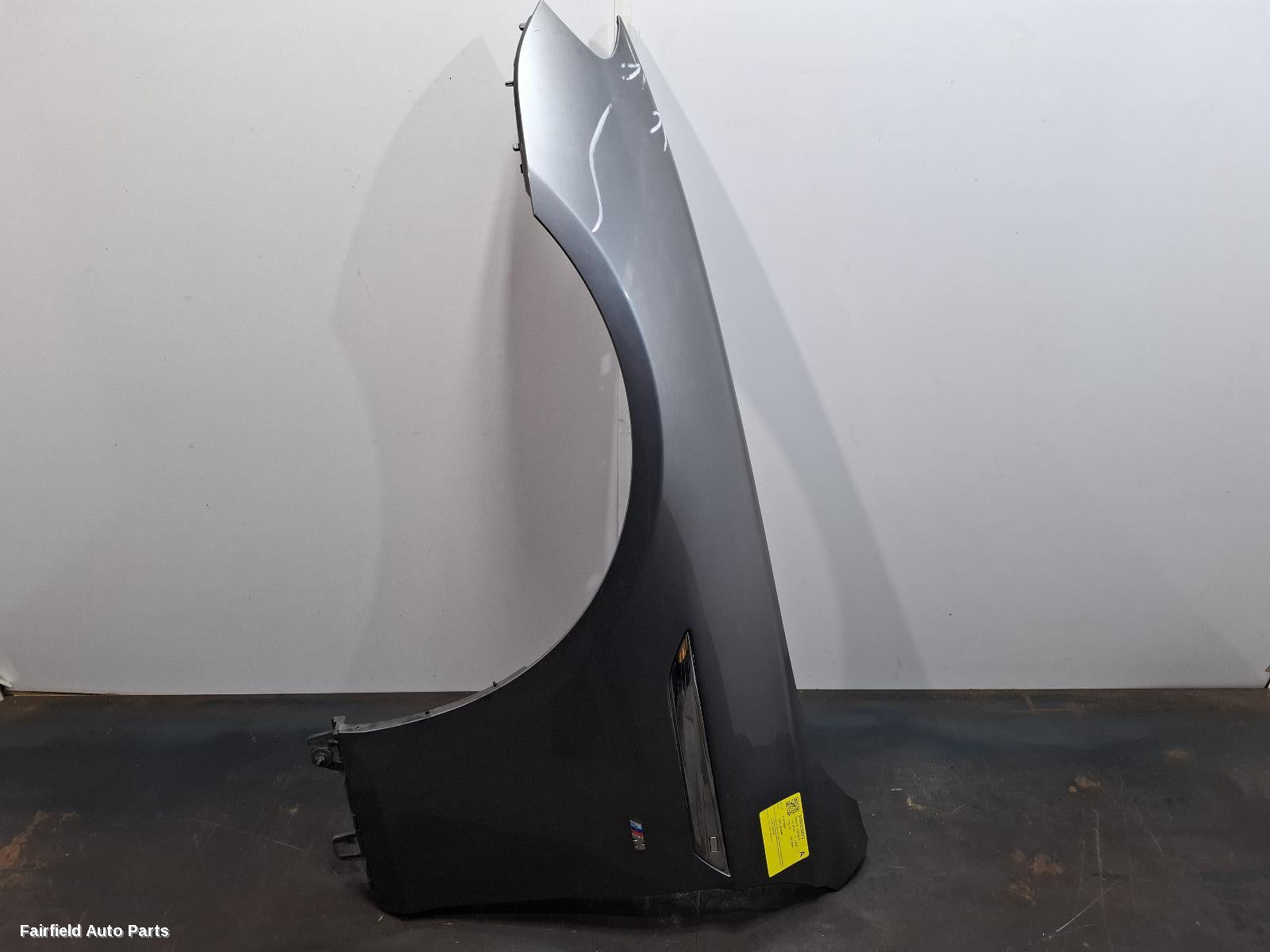 2011-2018 Bmw 6 Series Left Guard