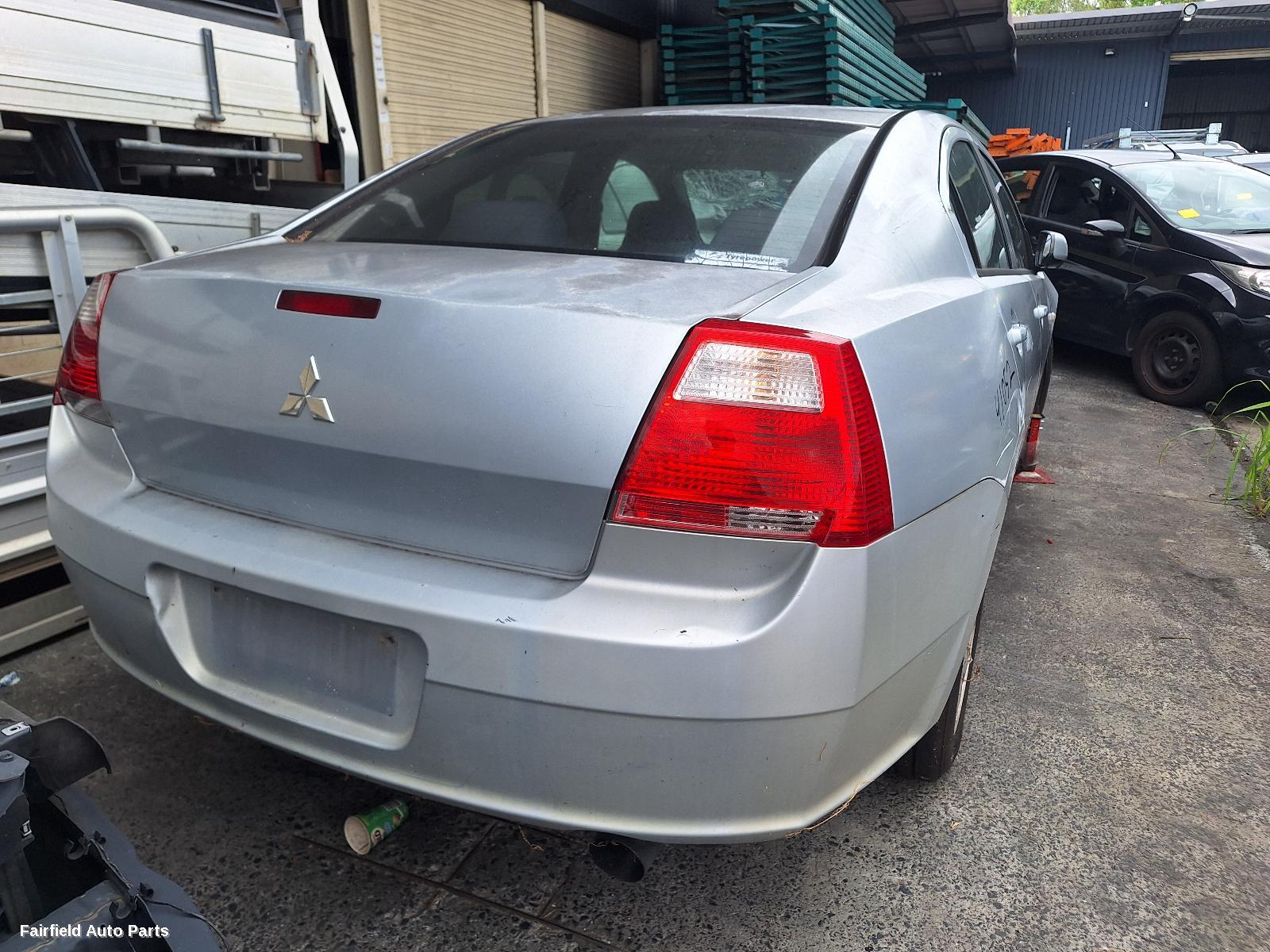 2005-2008 Mitsubishi 380 Right Front Door