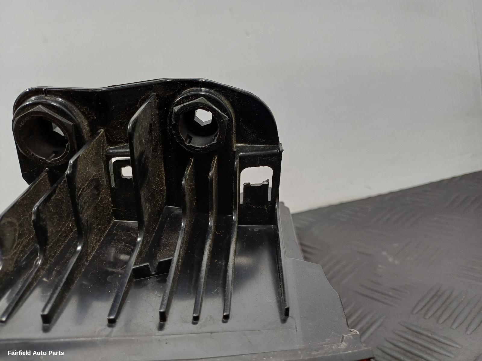2019-2025 Audi Q3 Right Taillight