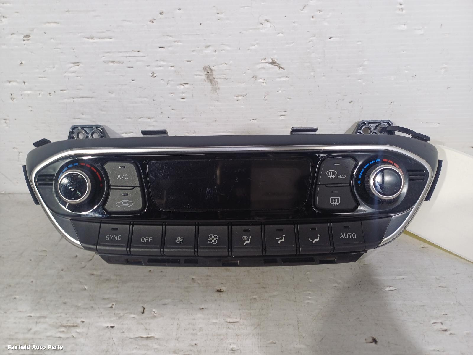 2017-2025 Hyundai I30 Heater Ac Controls