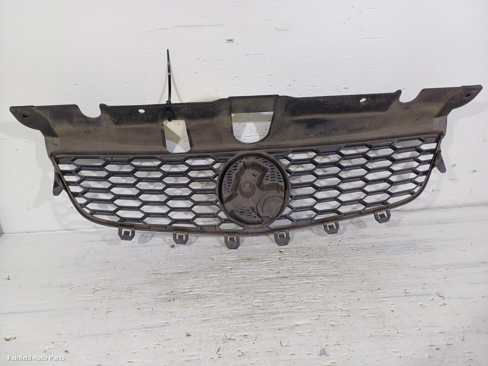2010-2013 Holden Commodore Grille