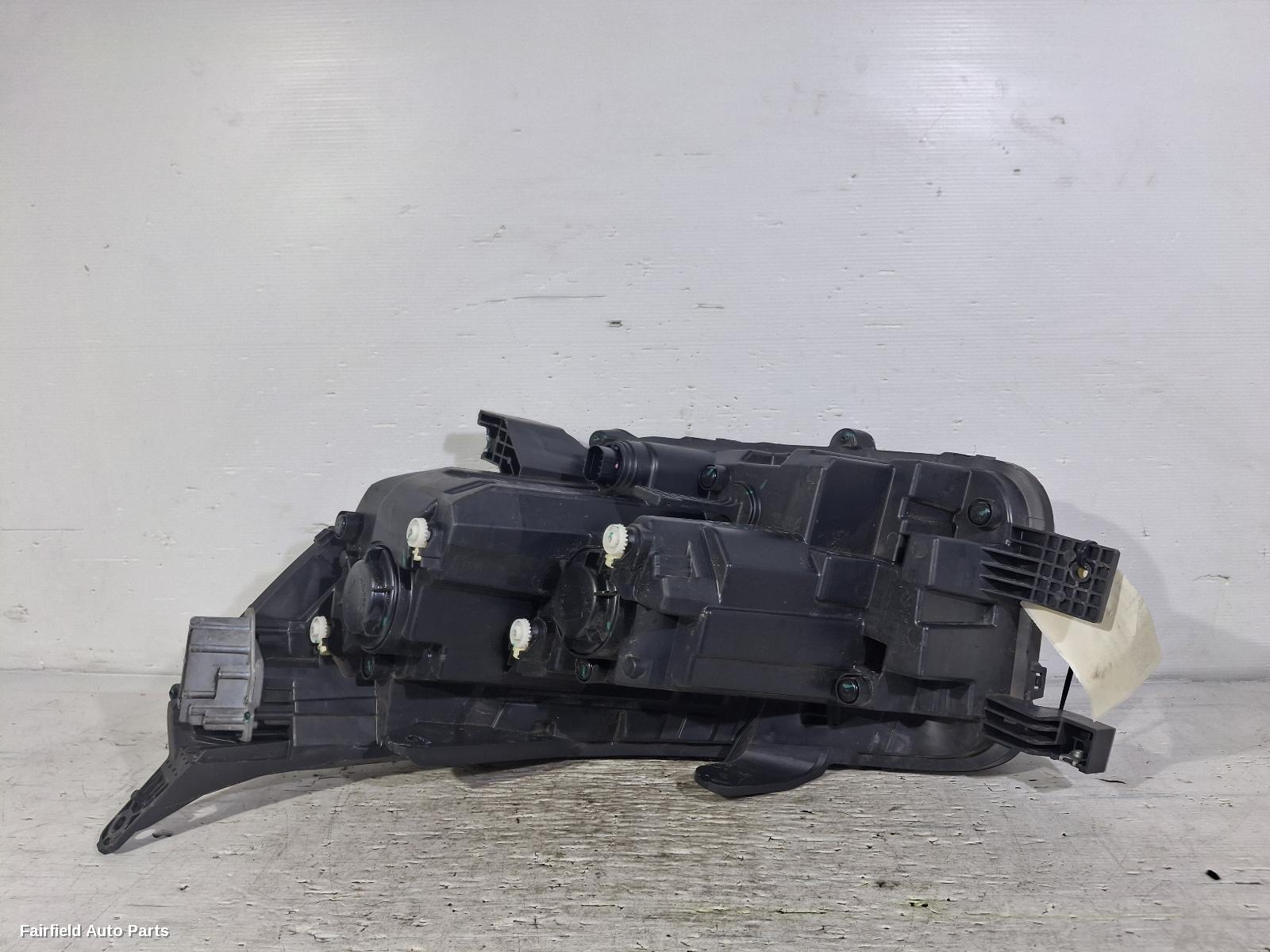 2020-2026 Ldv Deliver 9 Right Headlamp