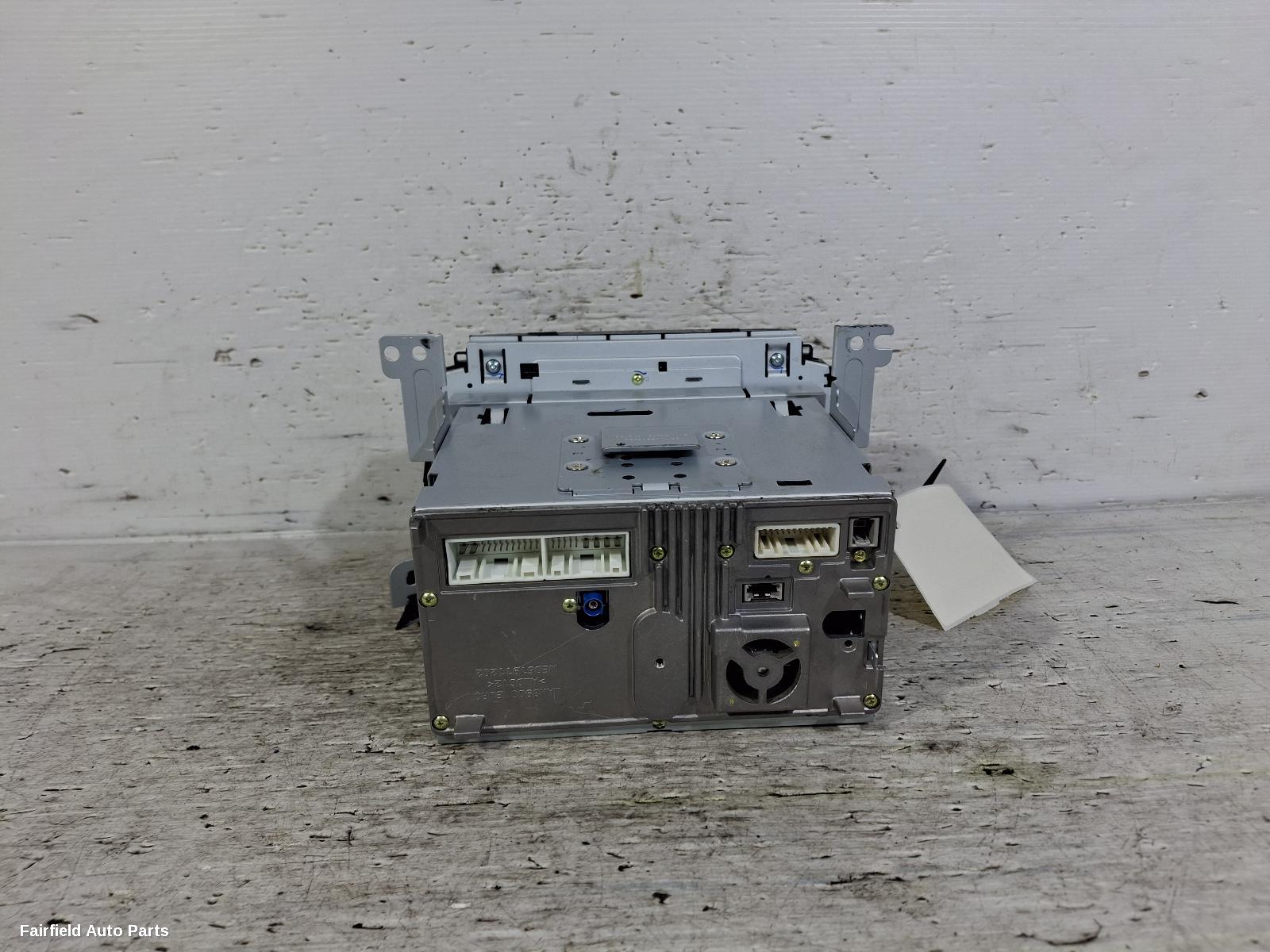 2015-2017 Hyundai I30 Radio Cd Dvd Sat Tv