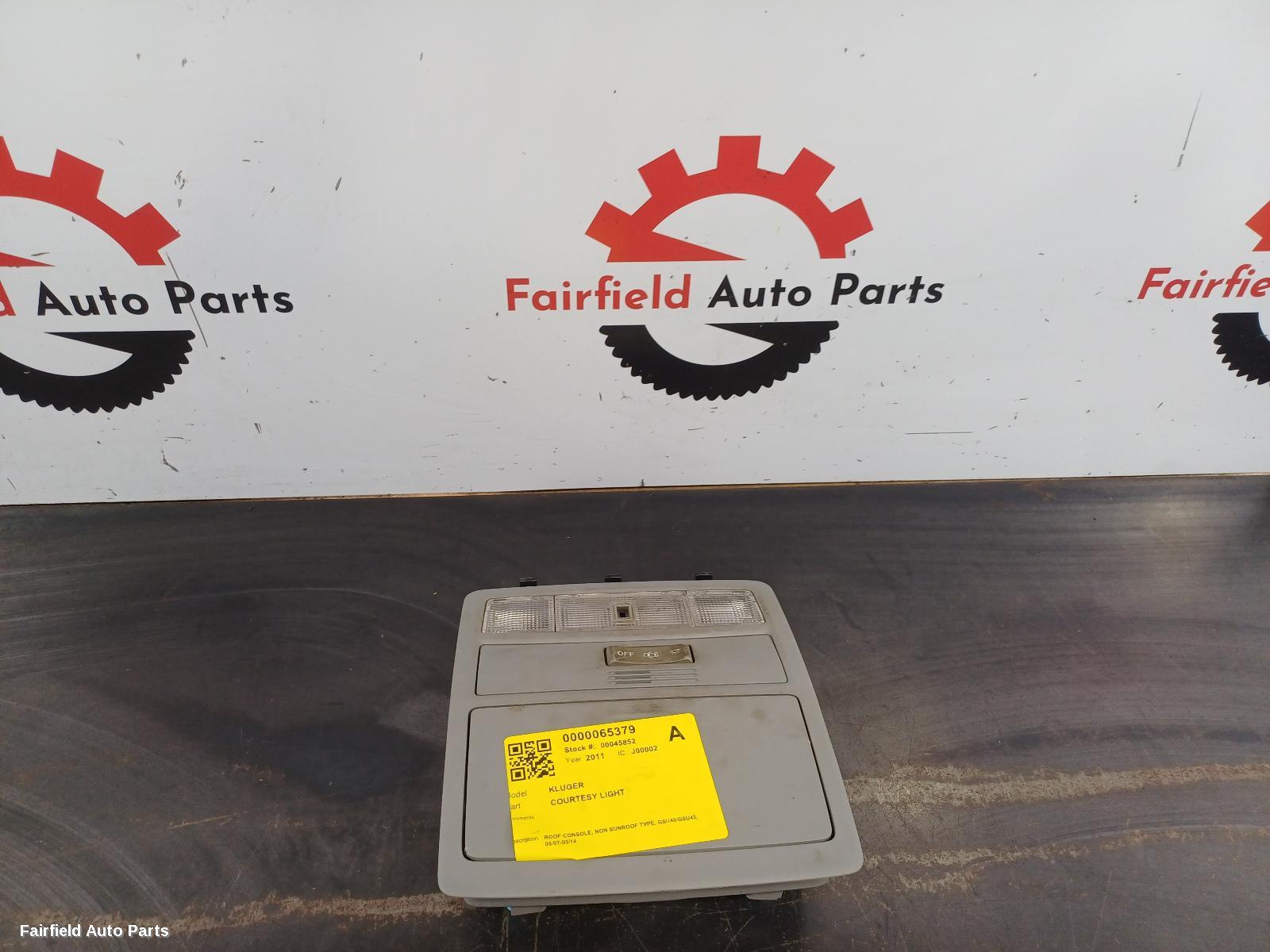 2007-2014 Toyota Kluger Courtesy Light