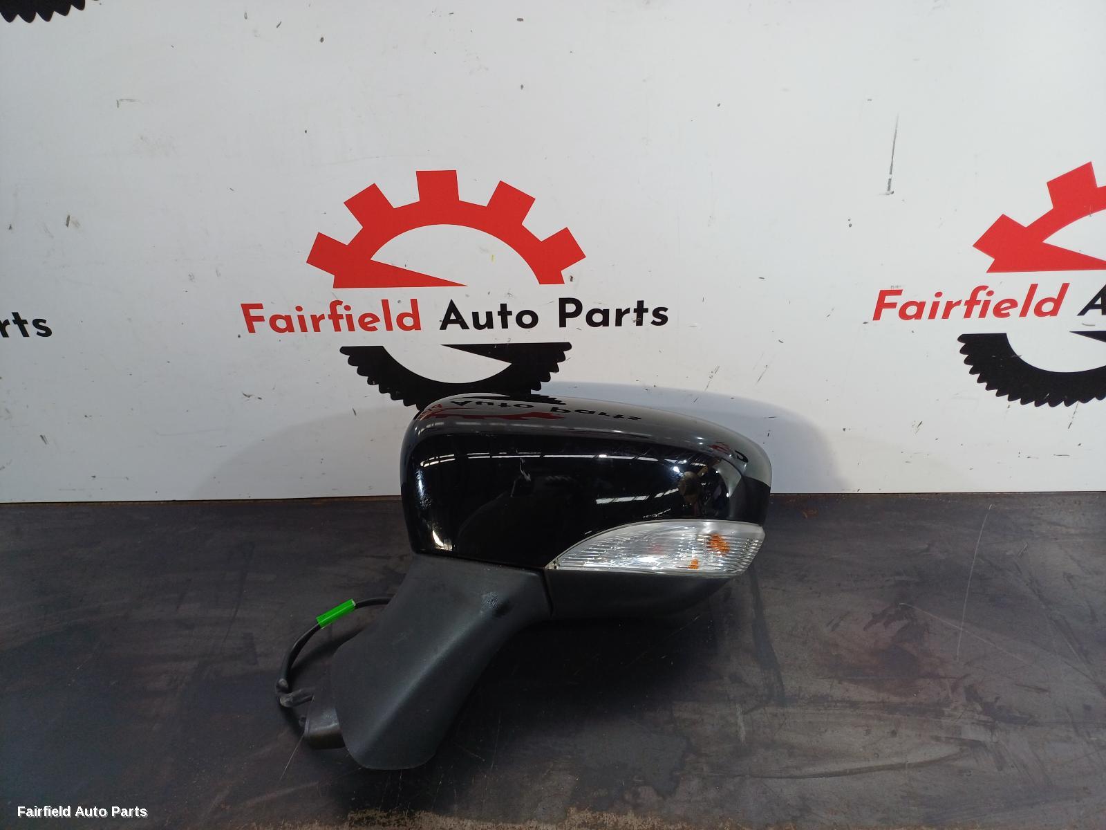 2013-2016 Renault Clio Left Door Mirror
