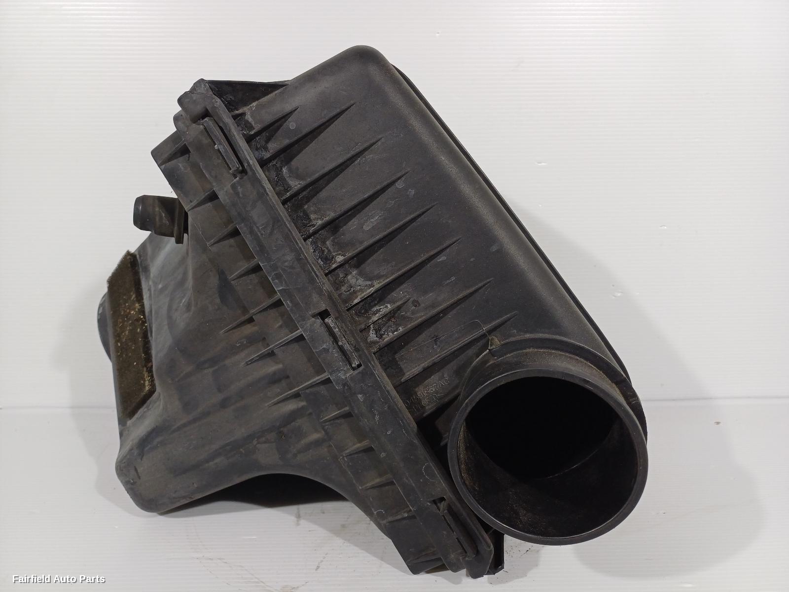 2005-2011 Chrysler 300c Air Cleaner Box