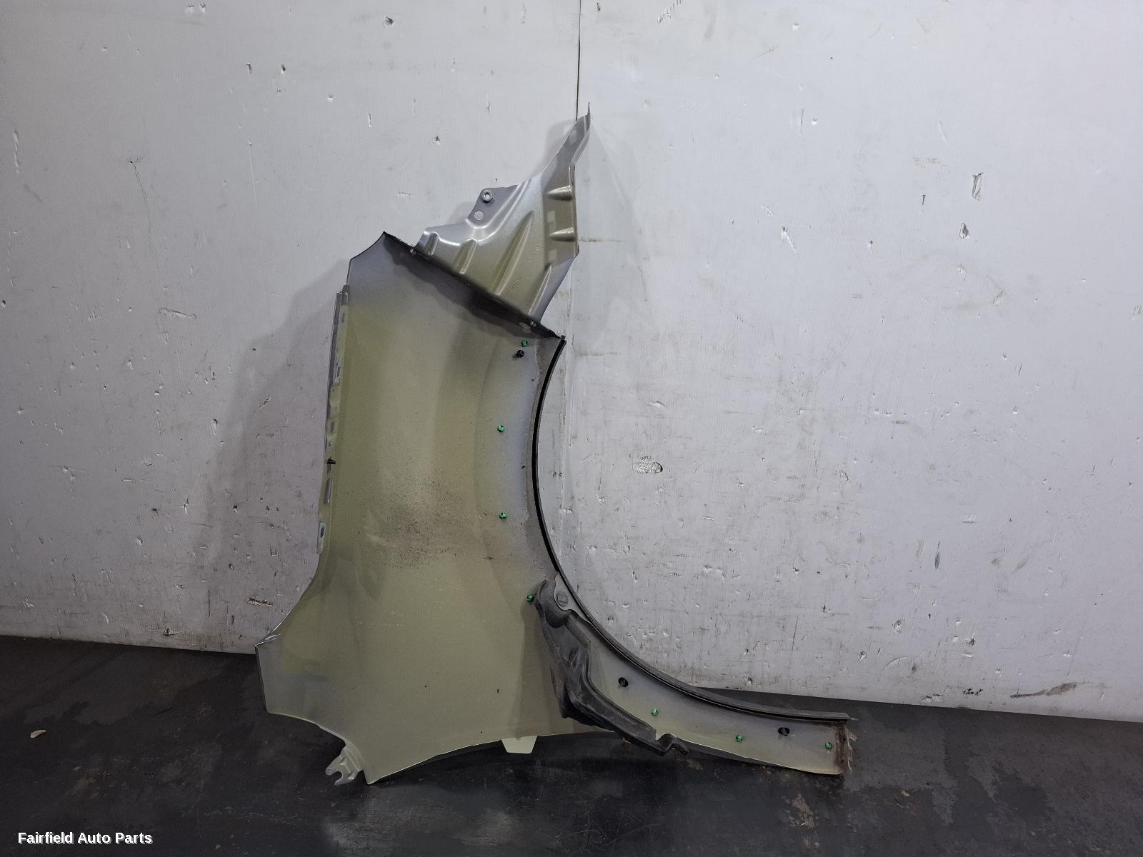 2017-2026 Citroen C3 Left Guard
