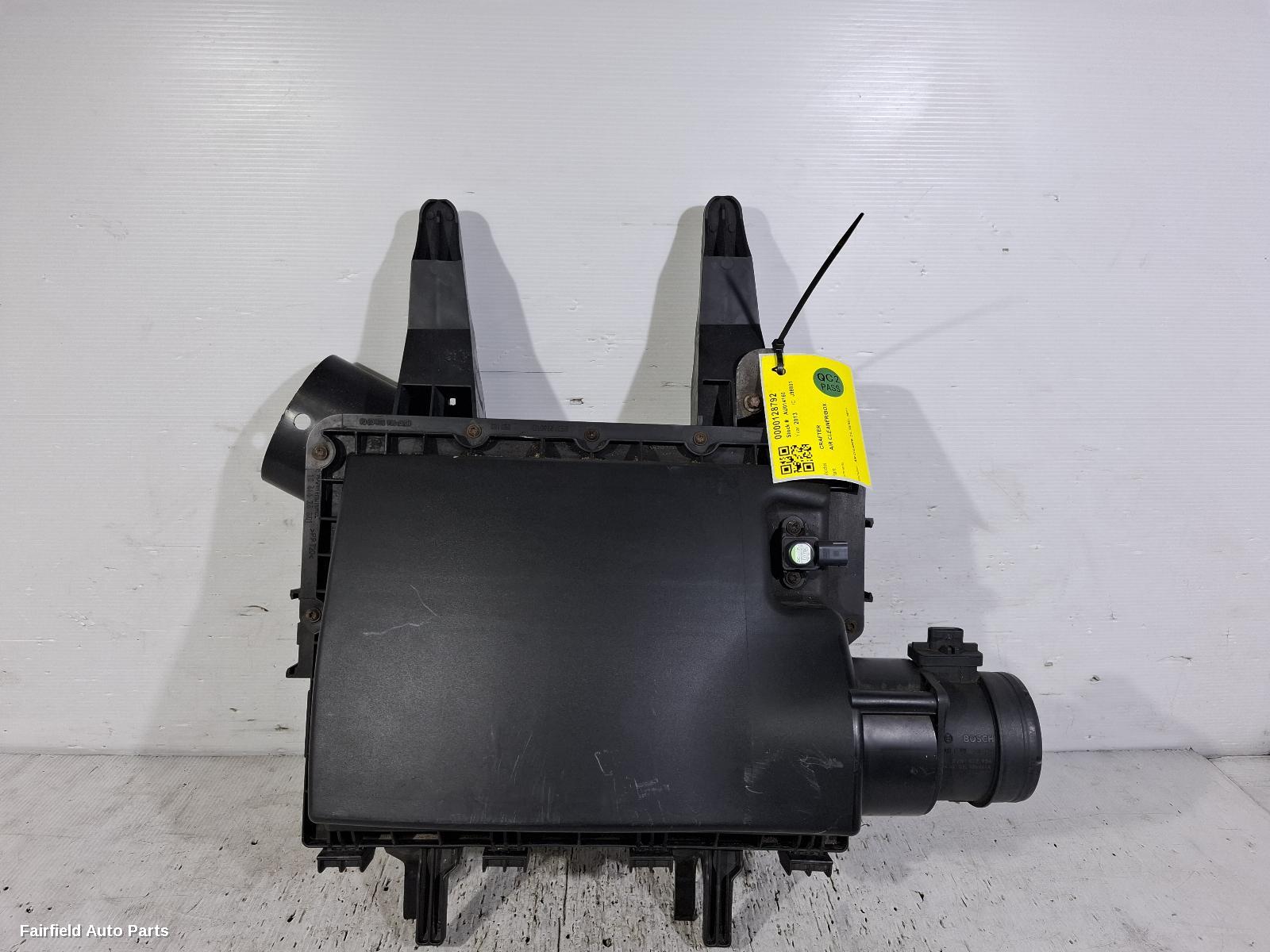 2011-2017 Volkswagen Crafter Air Cleaner Box