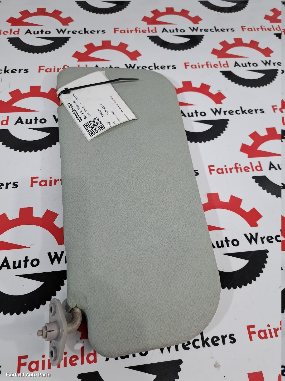 2009-2015 Mitsubishi Triton Sunvisor